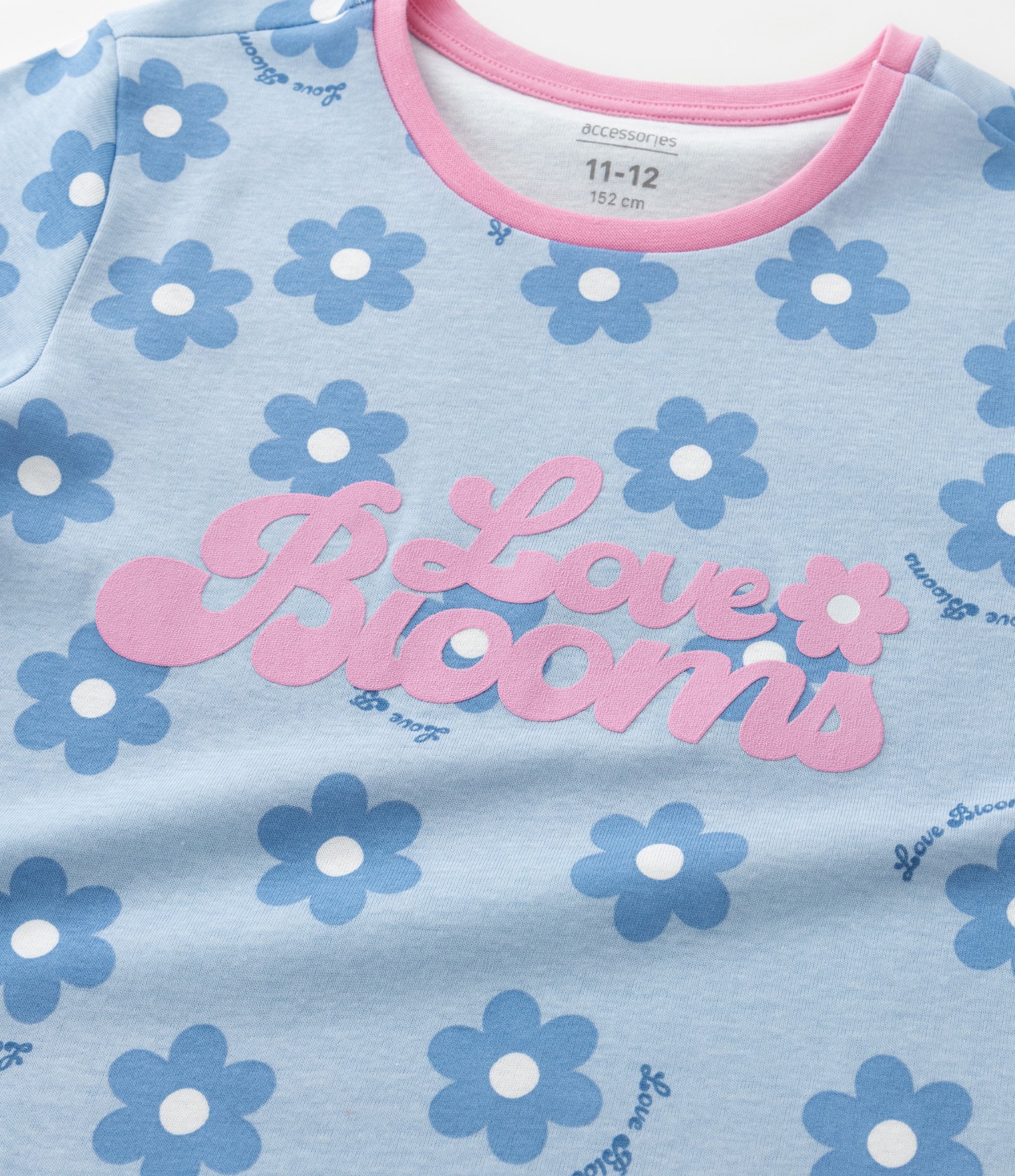 Pijama Infantil em Ribana com Estampa de Florzinhas - Tam 5 a 16 Anos Azul 13