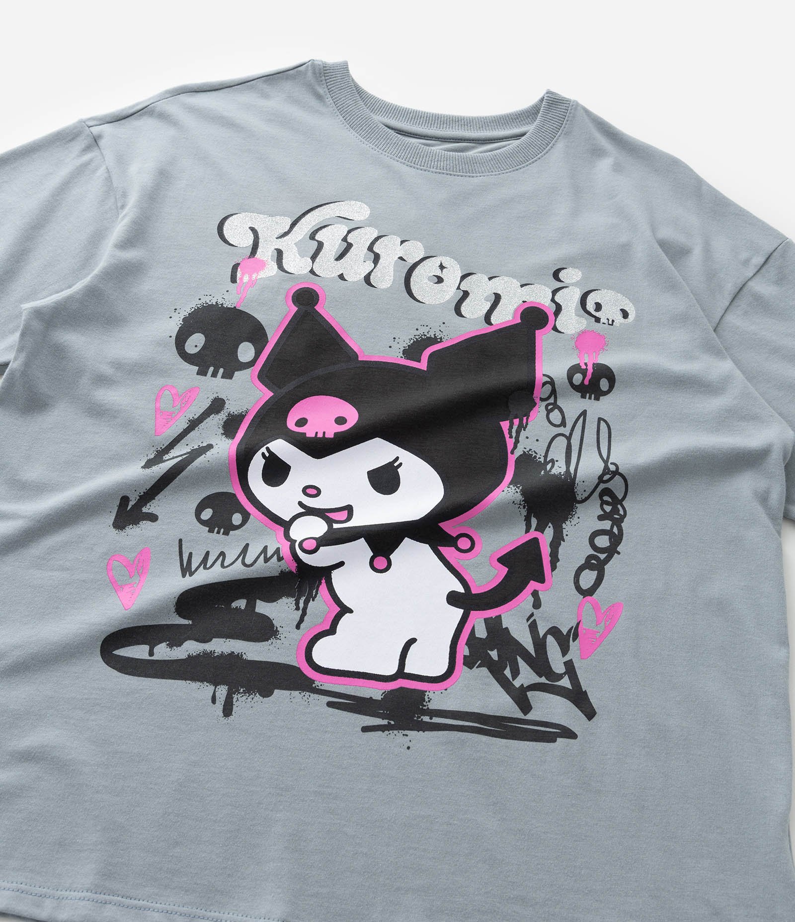Camiseta Infantil com Estampa da Kuromi com Brilhos - Tam 5 a 14 Anos Cinza 5