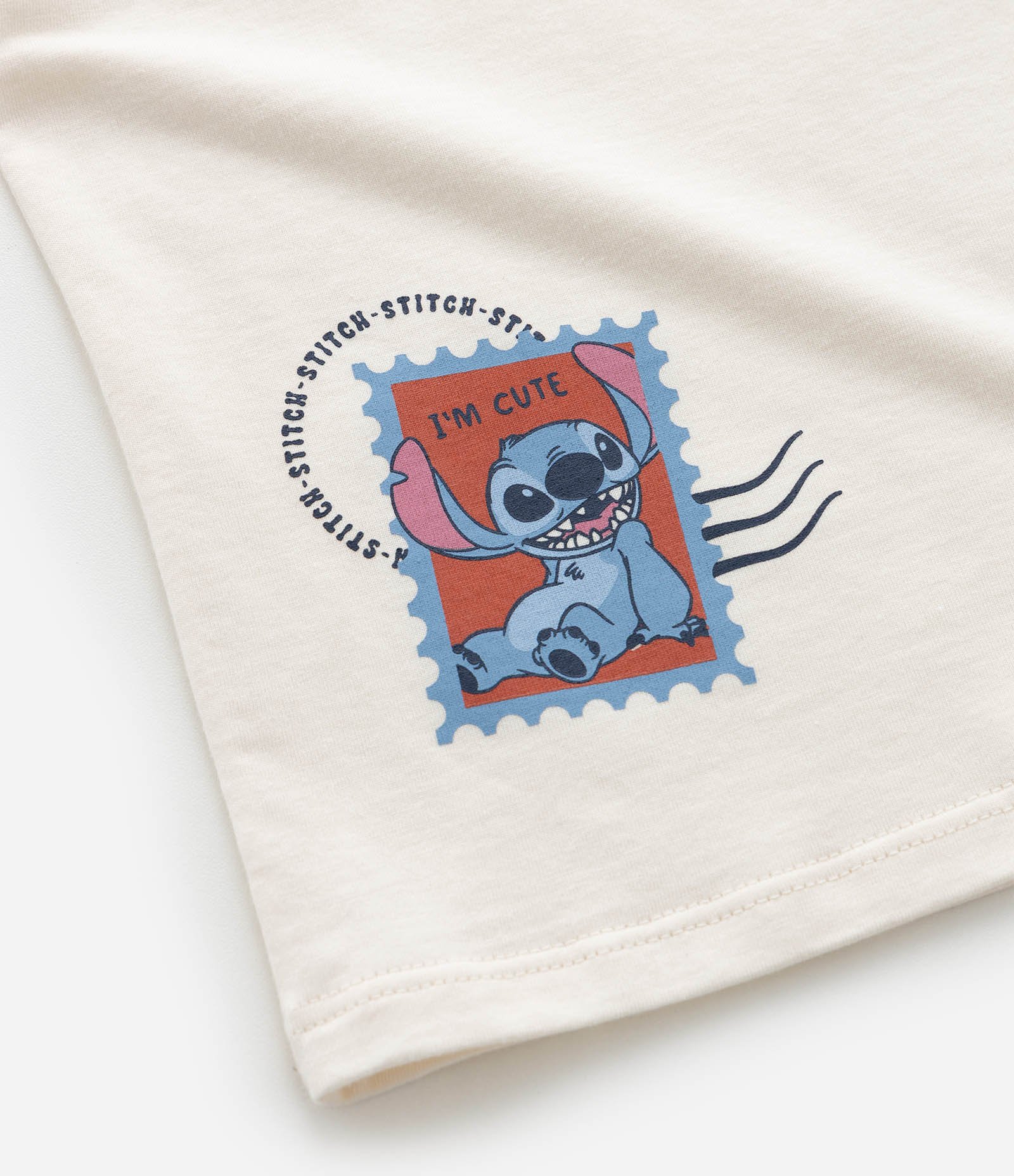 Pijama Infantil com Estampa do Stitch Ohana - Tam 2 a 14 Anos Bege/Laranja 11