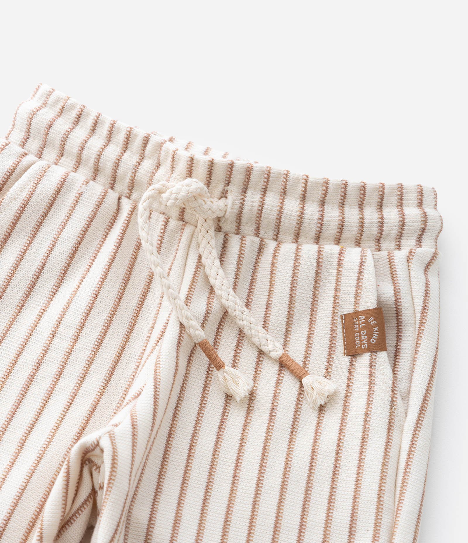 Bermuda Infantil com Estampa Listrada - Tam 1 a 6 Anos Bege/Marrom 8