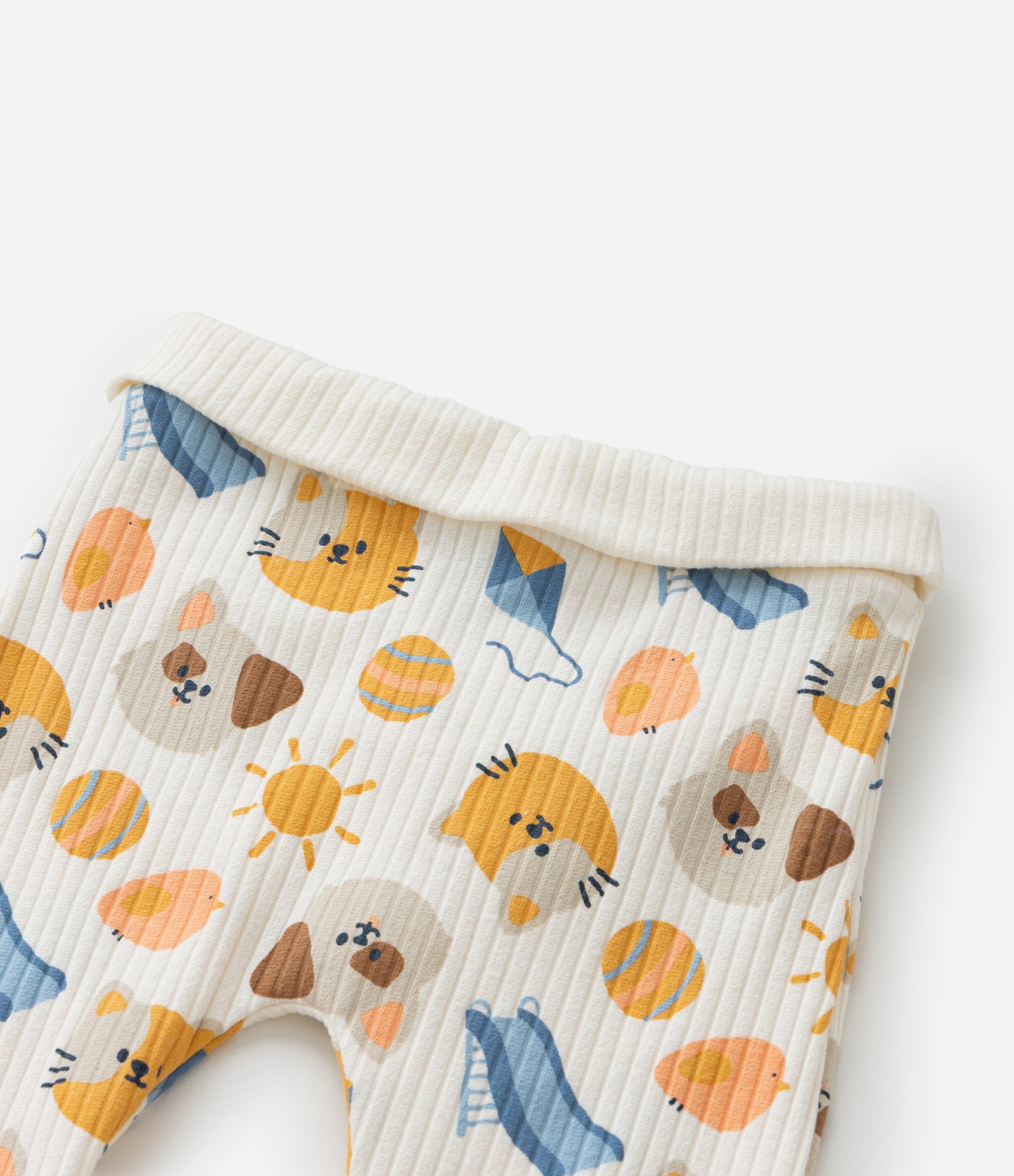 Conjunto Infantil com Estampa Cachorros no Escorregador - Tam 0 a 18 meses Amarelo 9