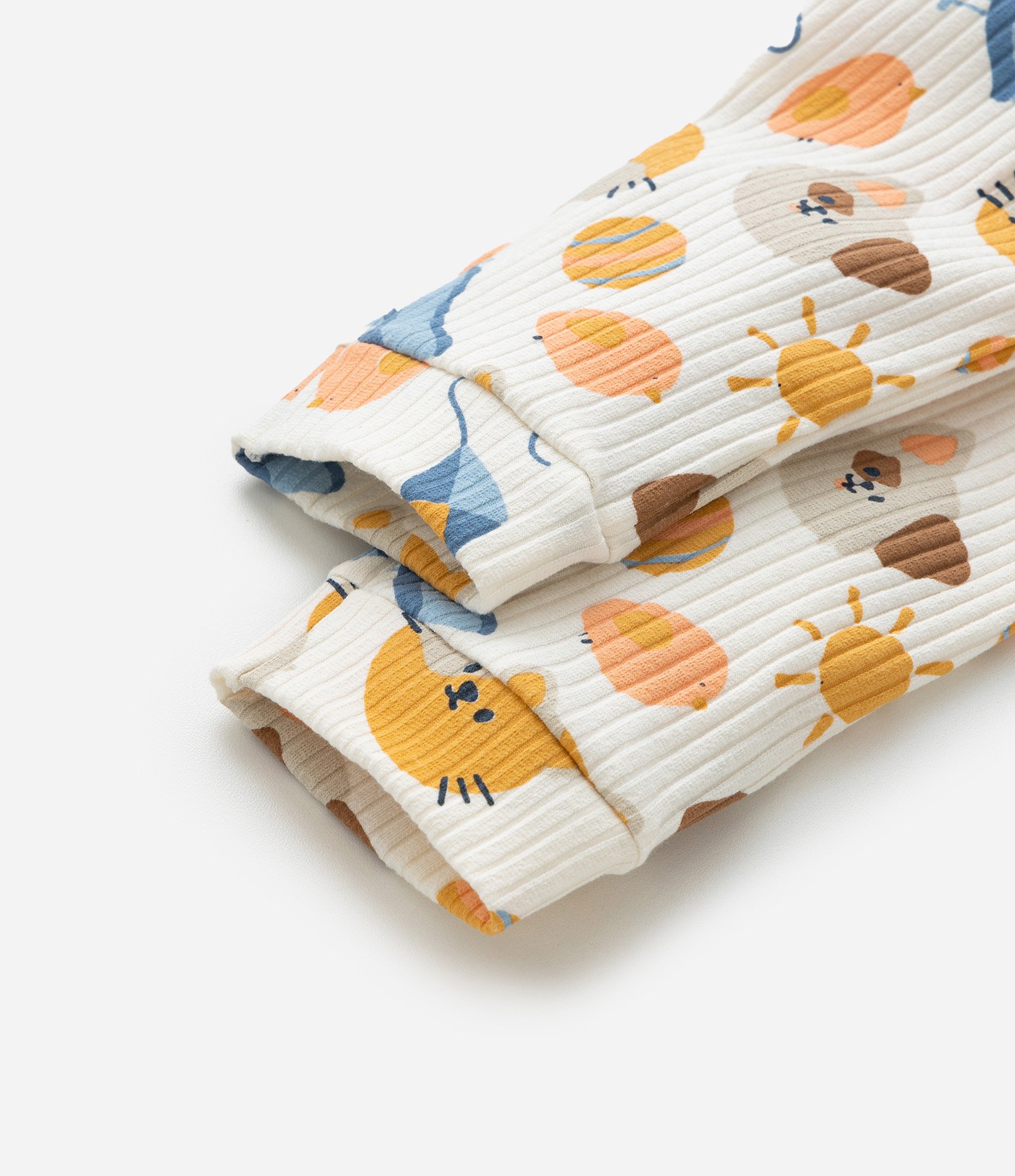 Conjunto Infantil com Estampa Cachorros no Escorregador - Tam 0 a 18 meses Amarelo 8