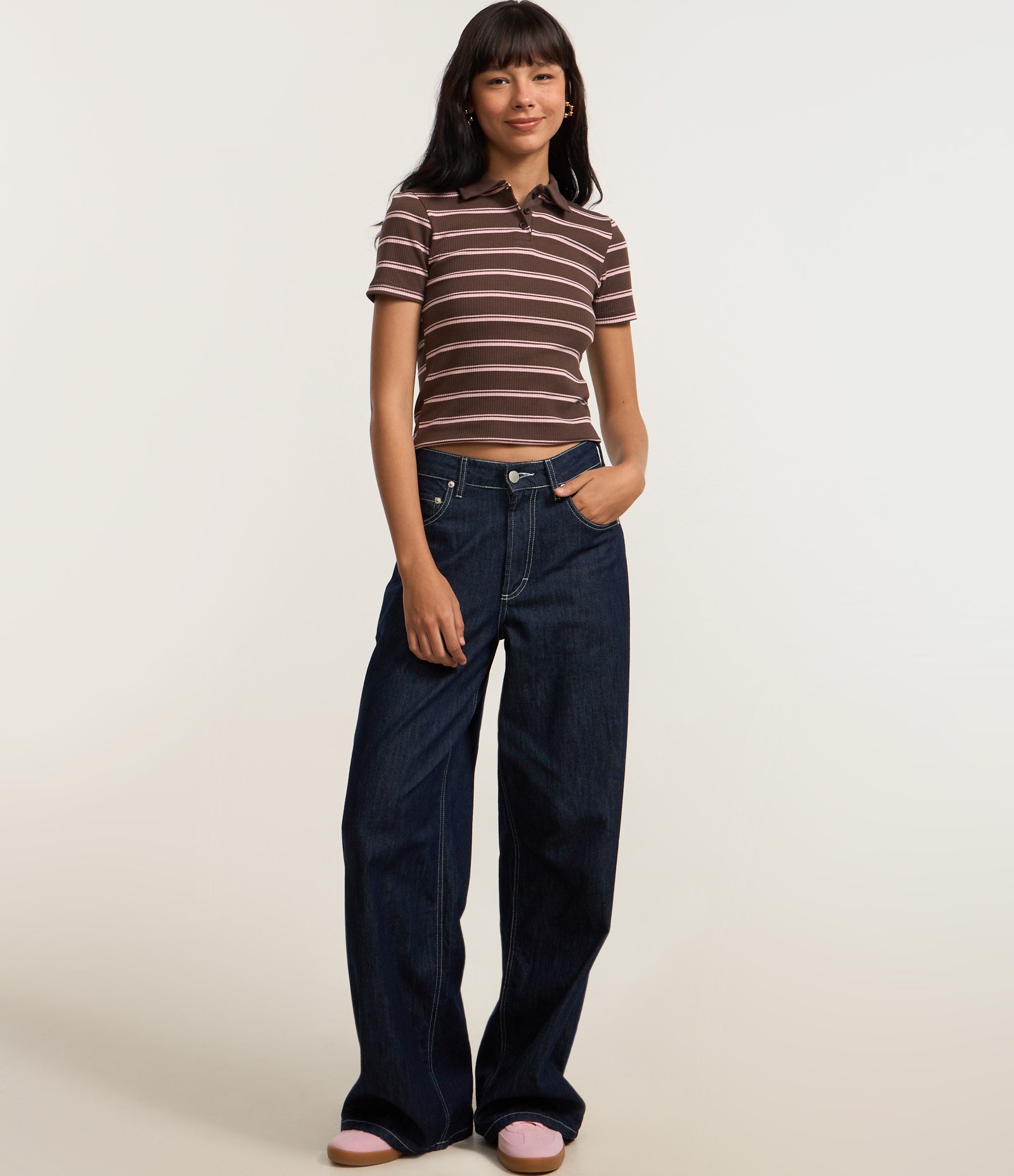 Blusa em Ribana com Golinha Polo e Listras Marrom 2