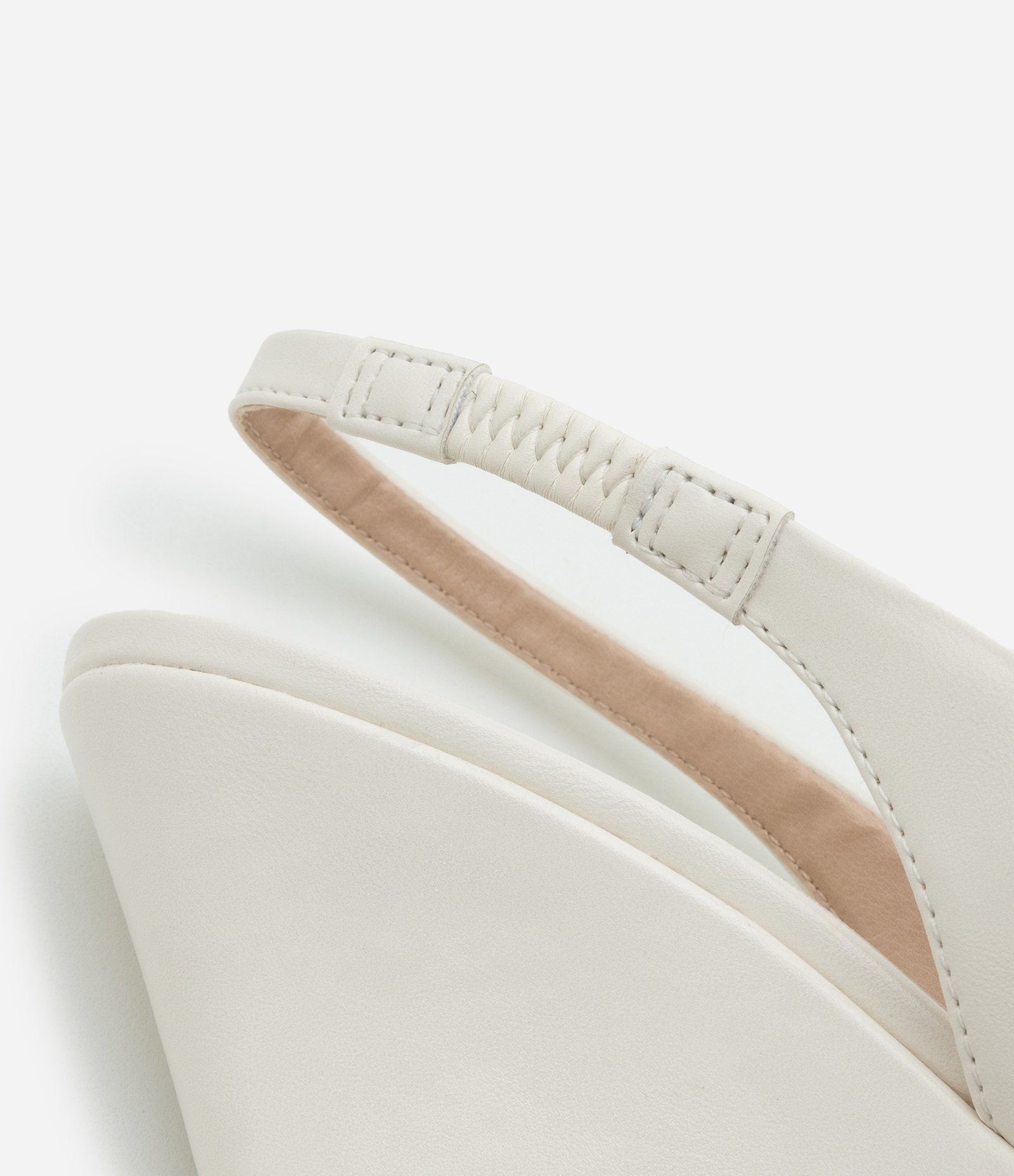 Sapato Scarpin Anabela com Tira Elástica Off White 6