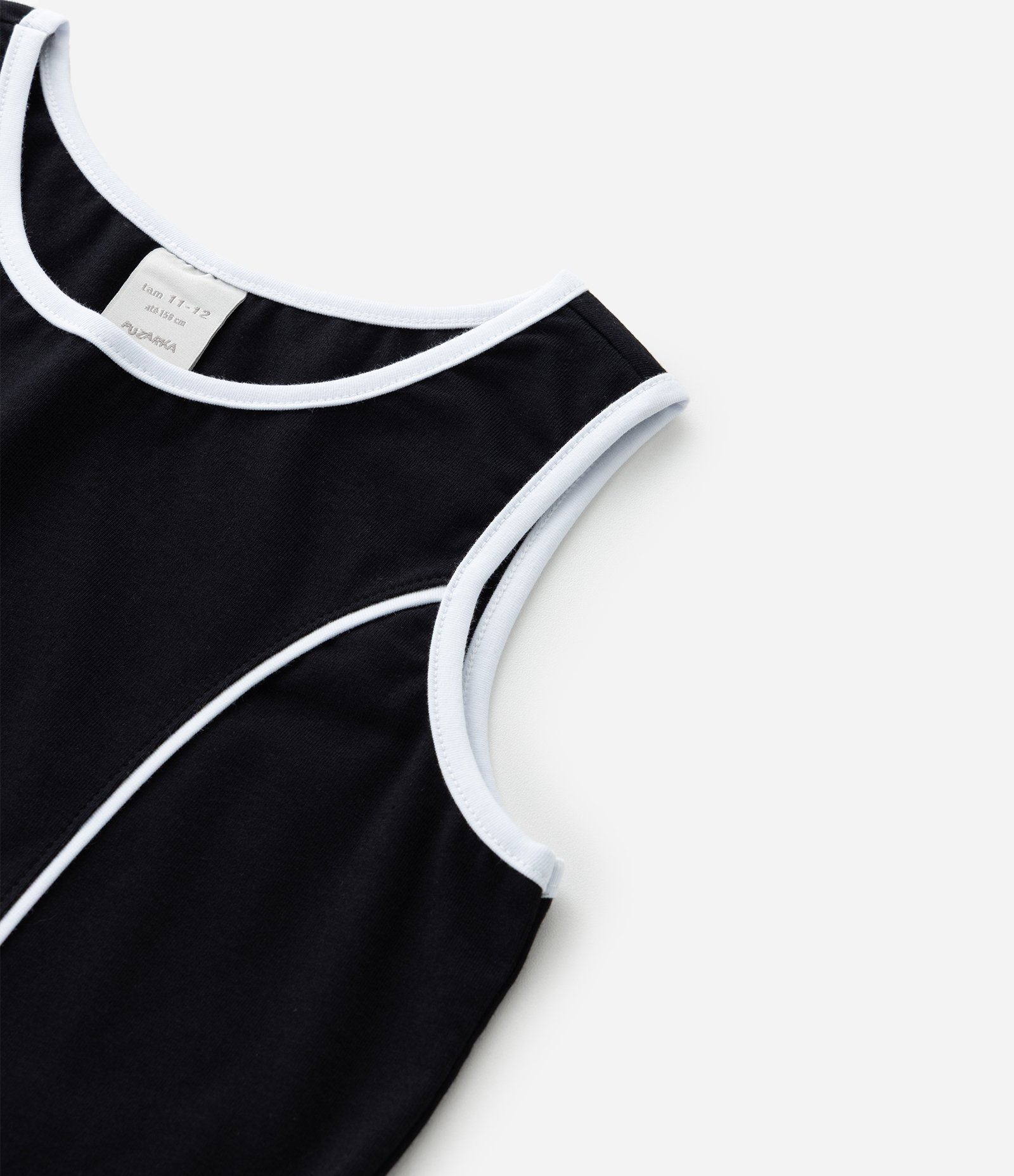 Regata Infantil com Detalhes Contrastantes - Tam 5 a 14 Anos Preto 5