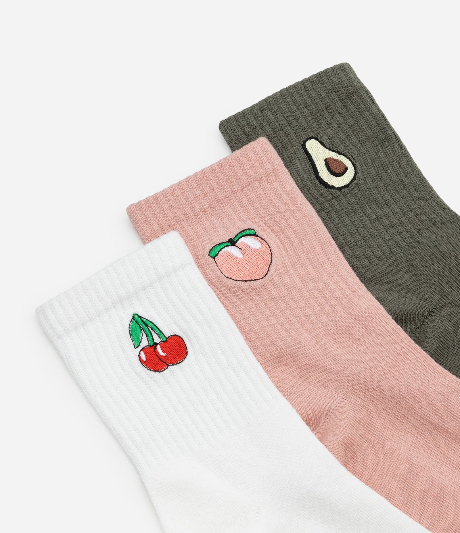 Kit 03 Meias Cano Médio em Algodão com Bordado de Frutinhas Branco/Rosa/Verde 4