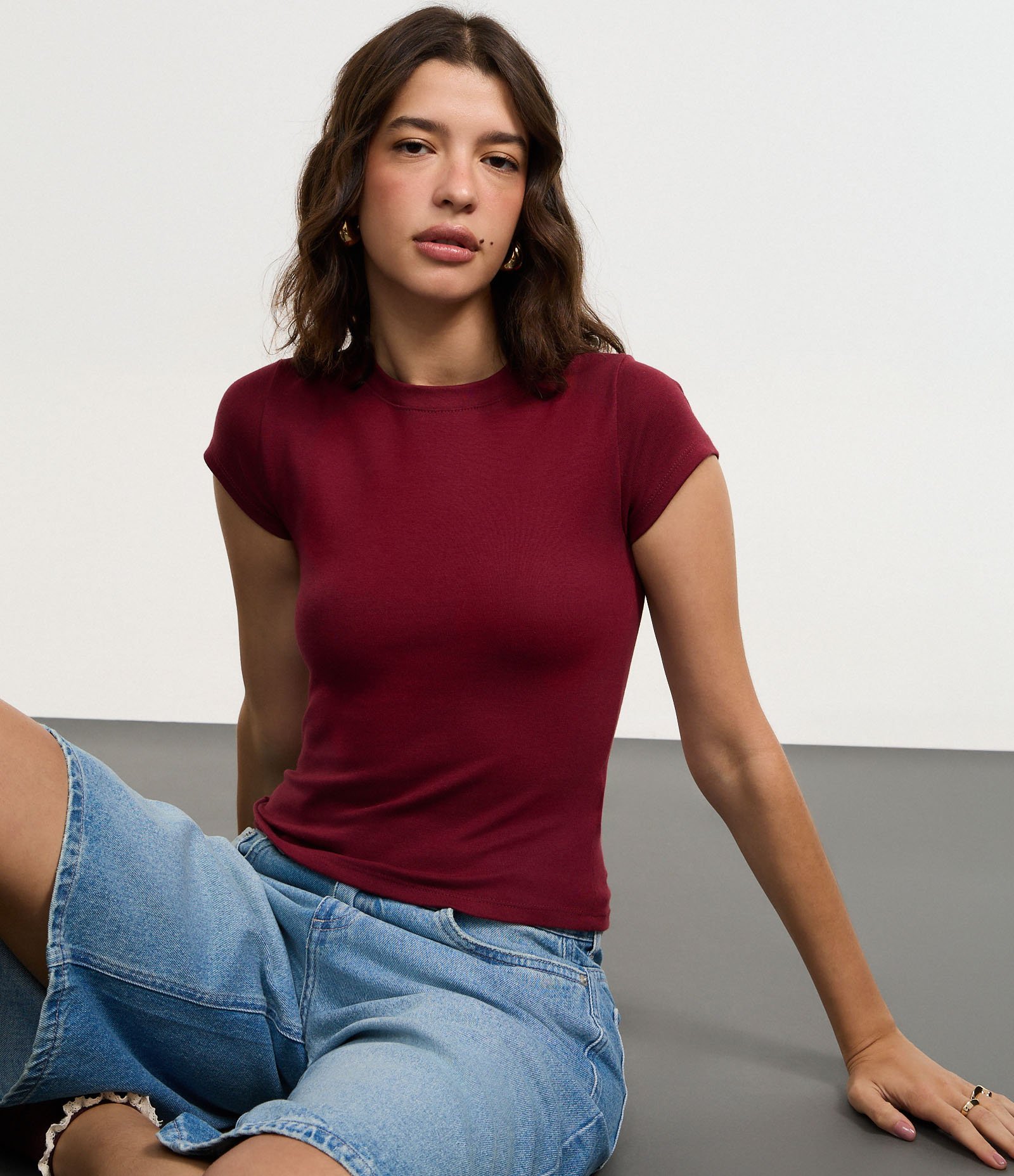 Blusa Básica Justinha e Alongada em Ribana Bordô 4
