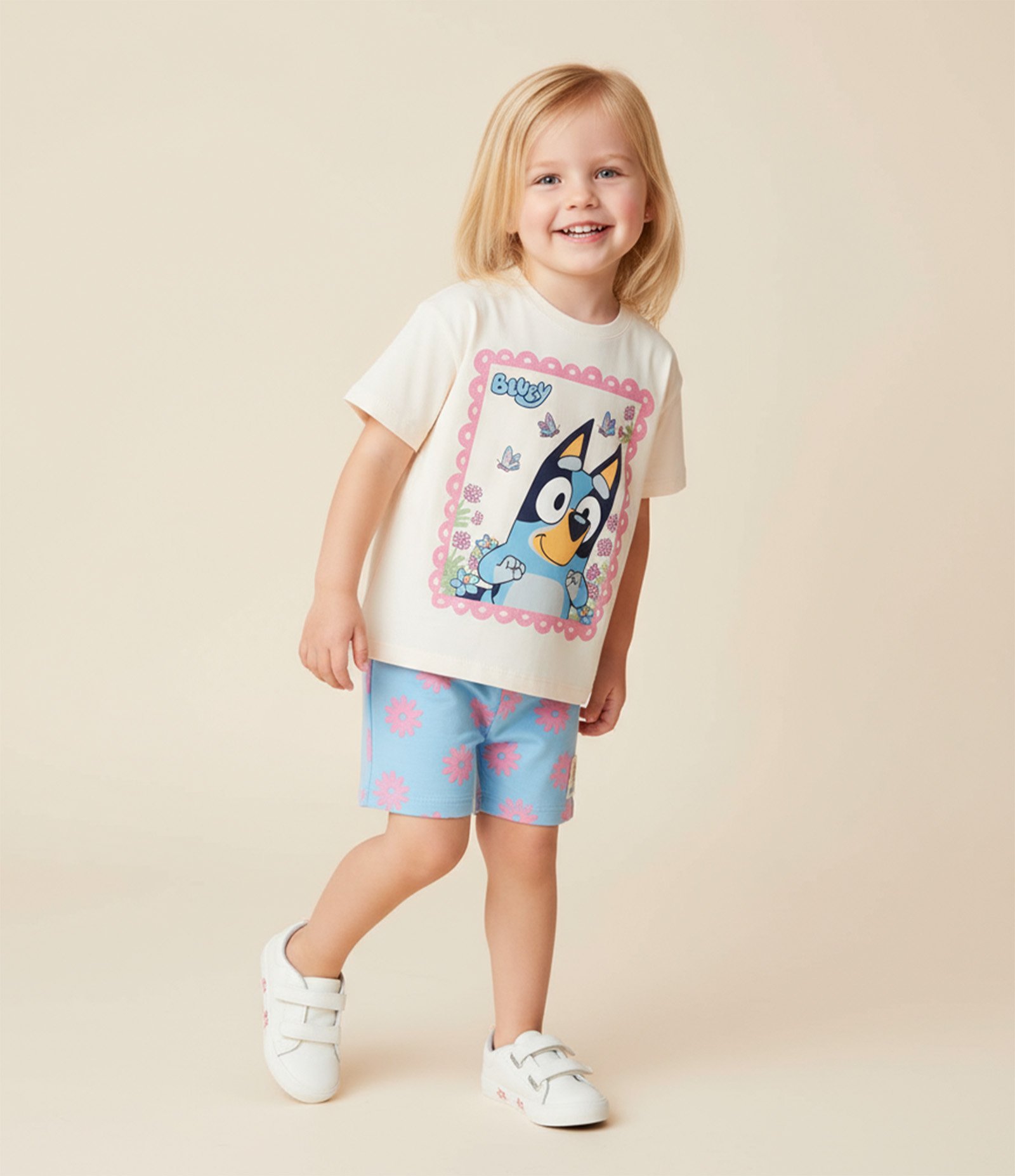 Conjunto Curto Infantil com Estampa Bluey - Tam 1 a 6 Anos Bege/Azul 1