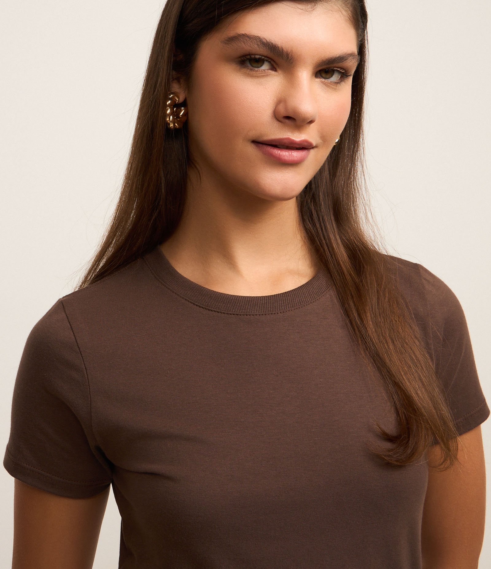 Camiseta Regular Básica em Algodão Marrom 3