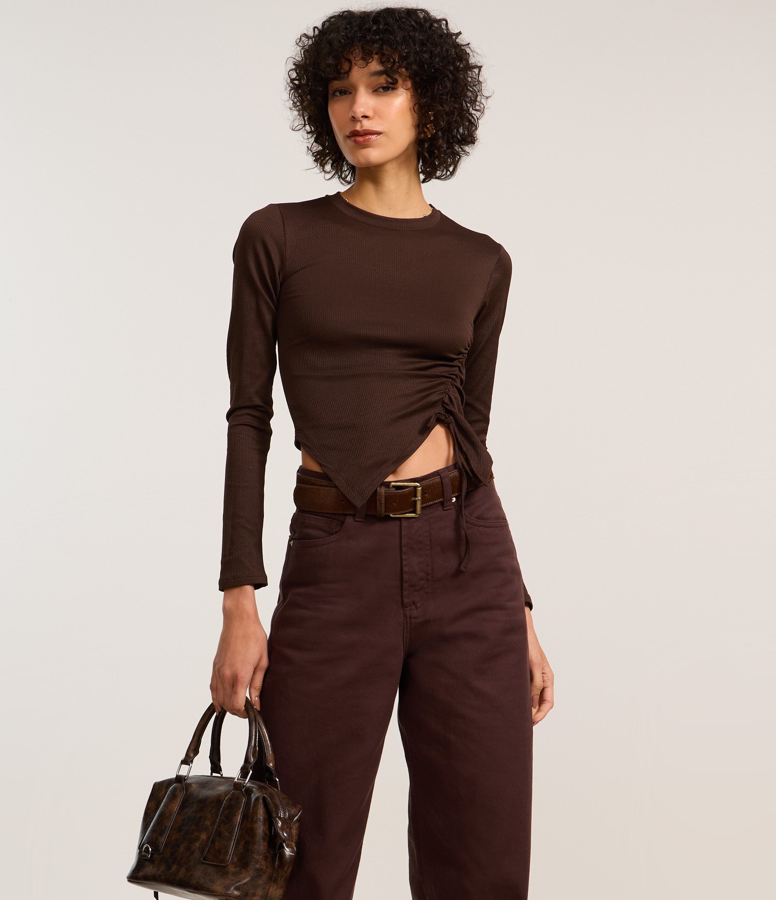 Calça Wide Leg em Sarja com Pespontos Contrastantes Marrom 2