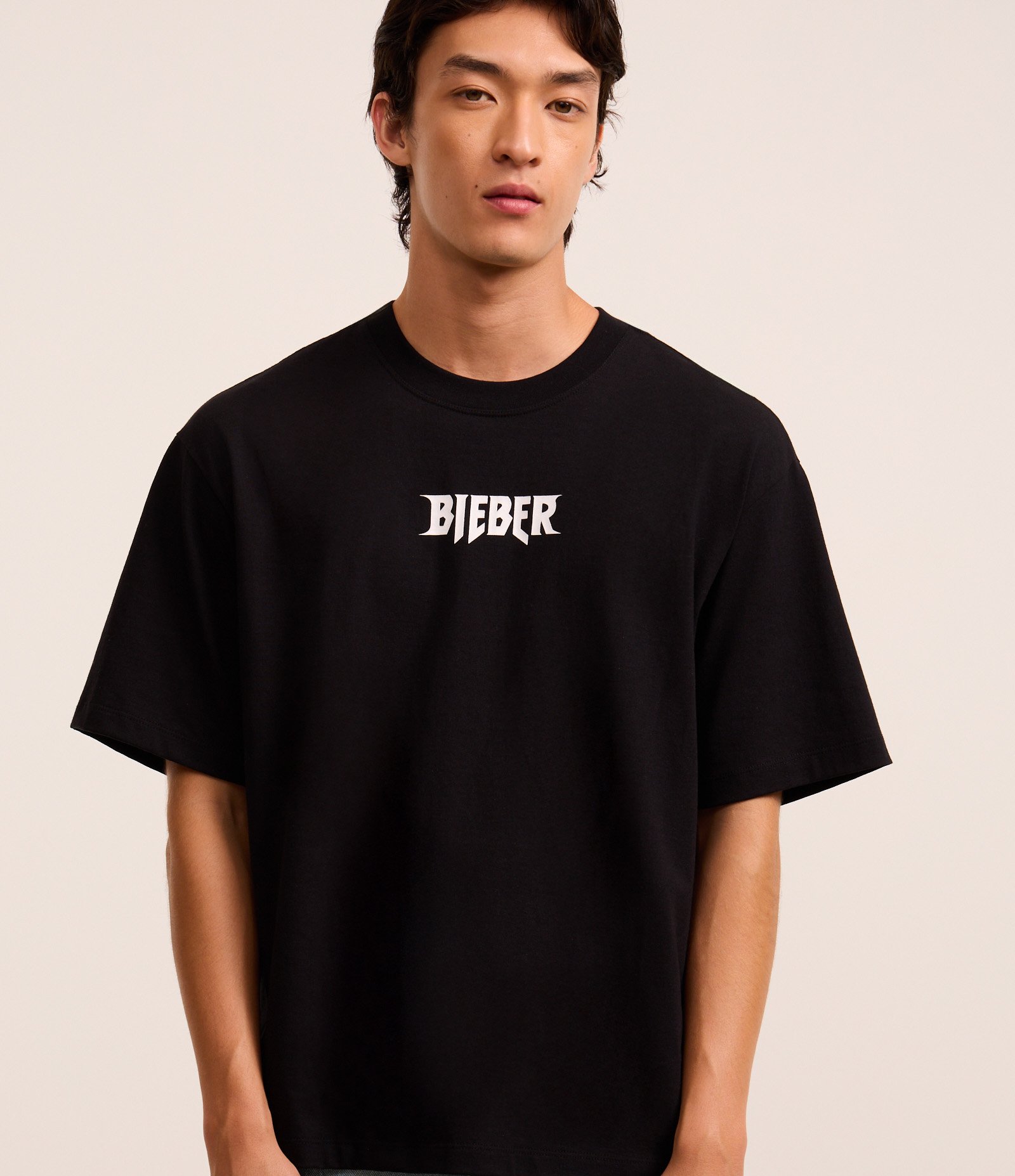 Camiseta Boxy em Malhão com Estampa Justin Bieber Preto 1