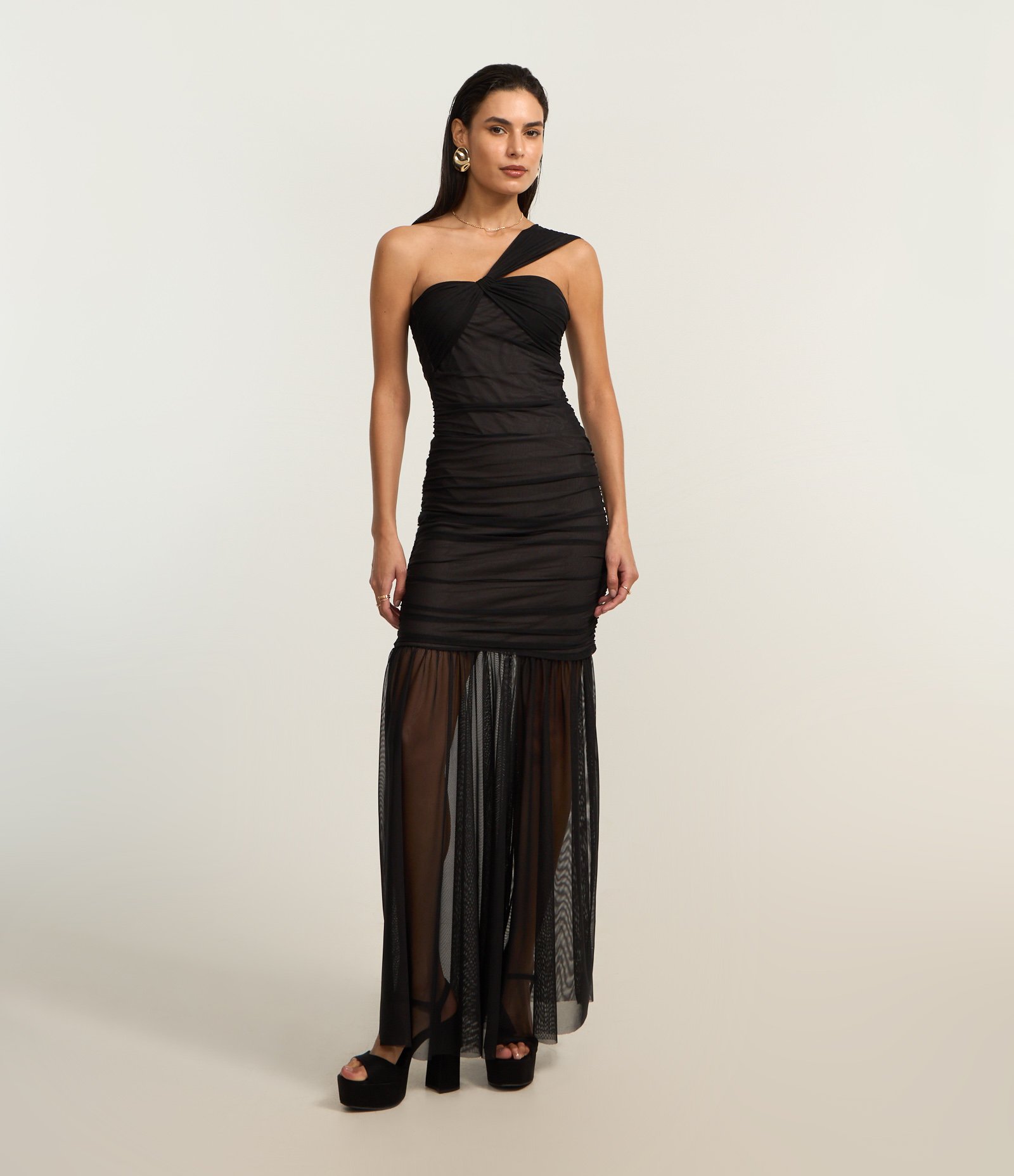 Saia Longa em Tule com Forro Curto Preto 1