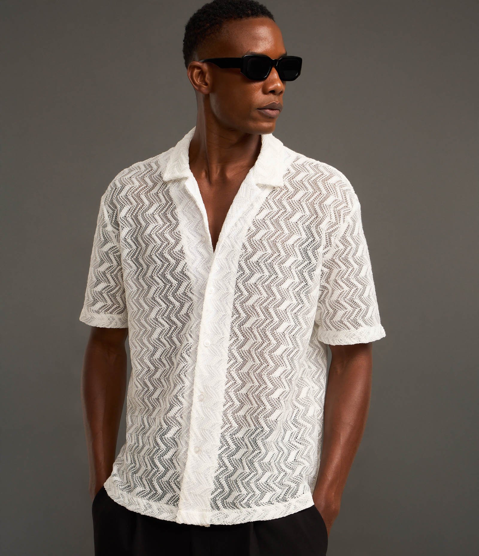 Camisa Boxy em Renda com Gola Bowling Texturizada Branco 1