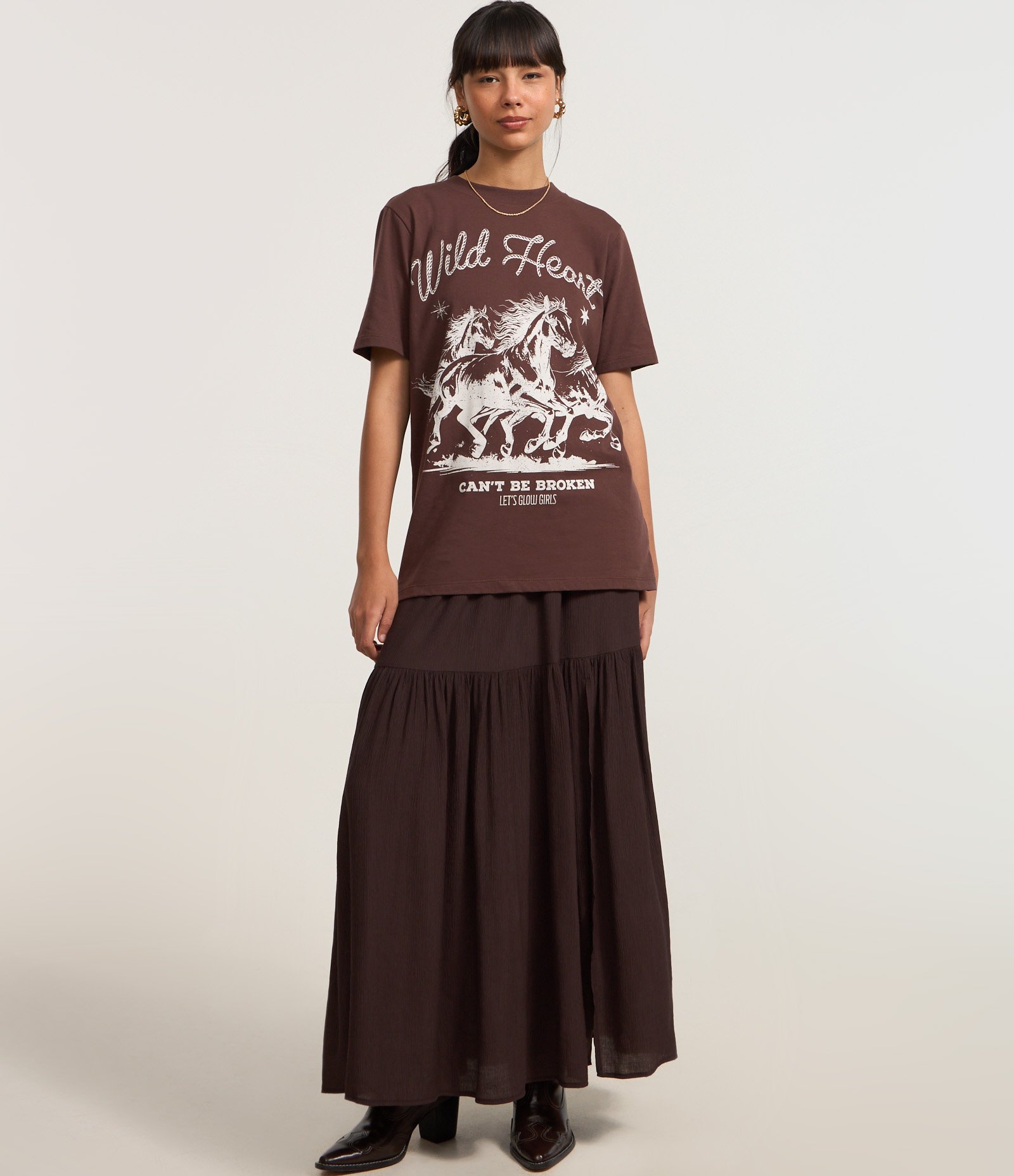 Camiseta T-Shirt Alongada com Estampa Western Wild Heart Marrom 2