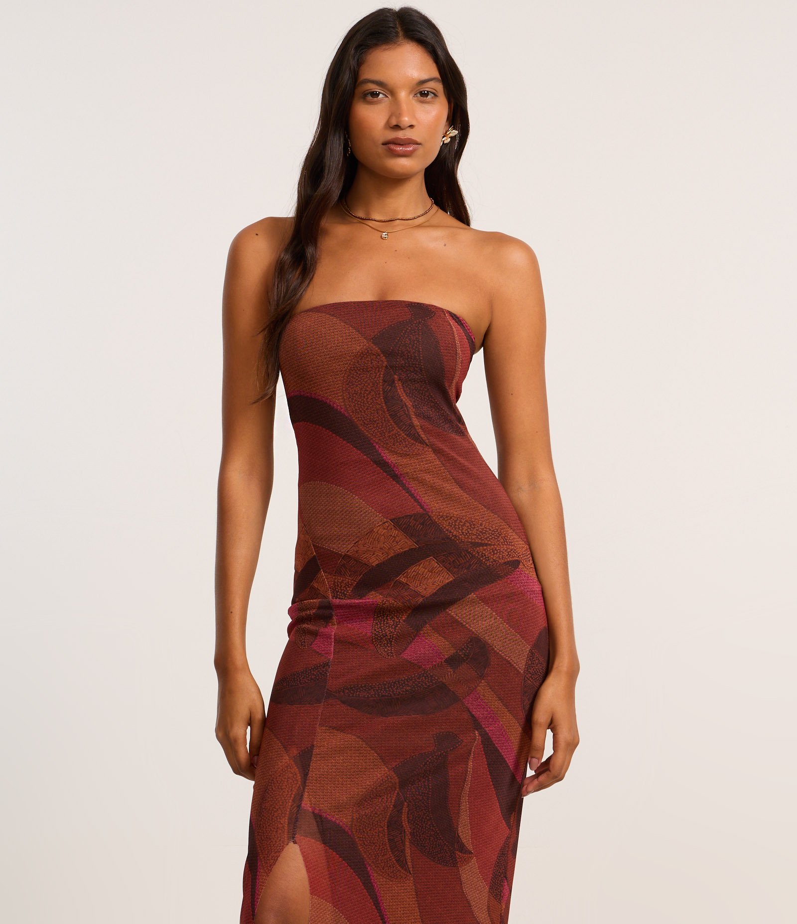 Vestido Long Midi em Tule Tomara que Caia com Fenda Vermelho 2