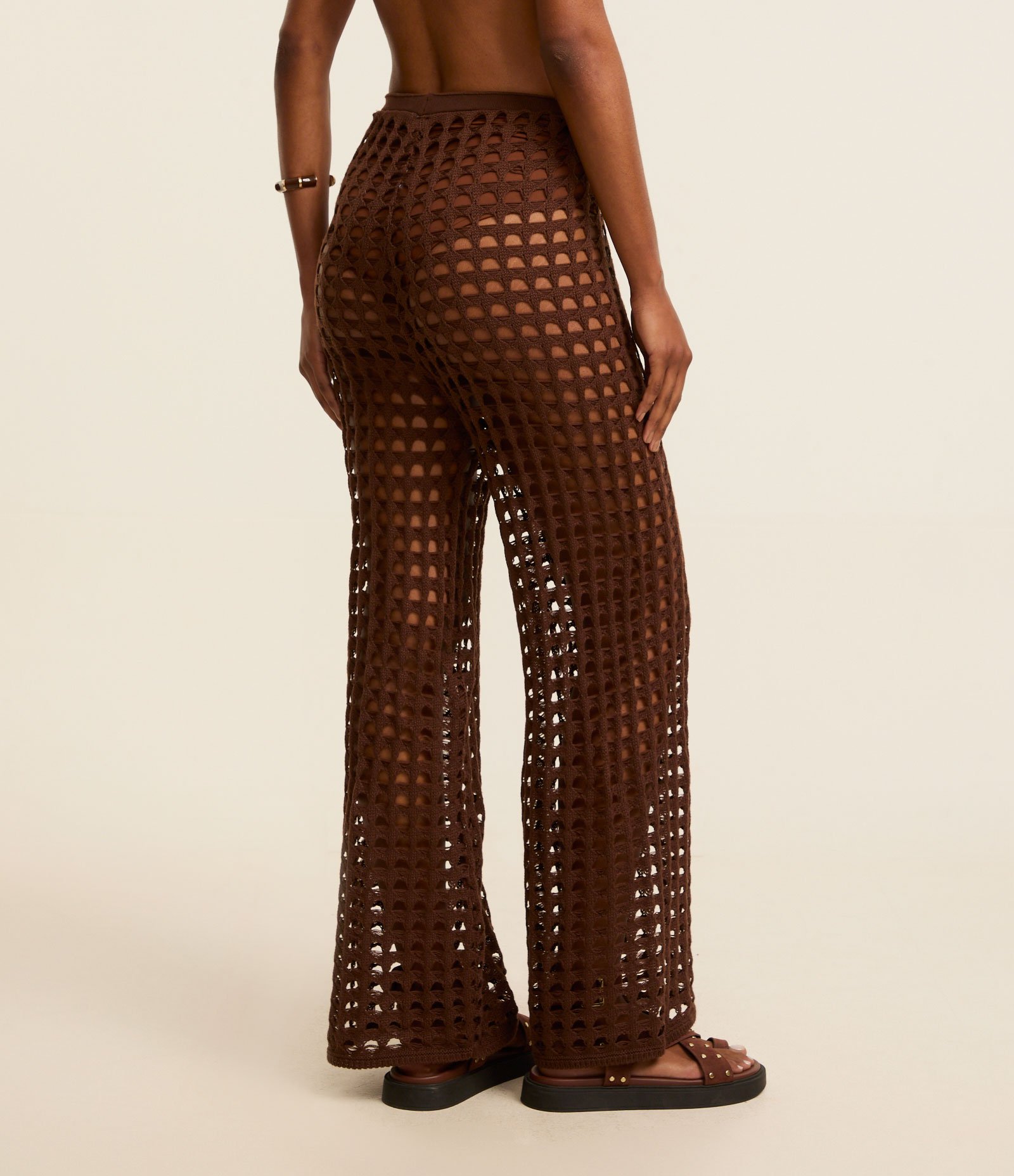 Saída de Praia Calça Efeito Crochê Vazado Marrom 4