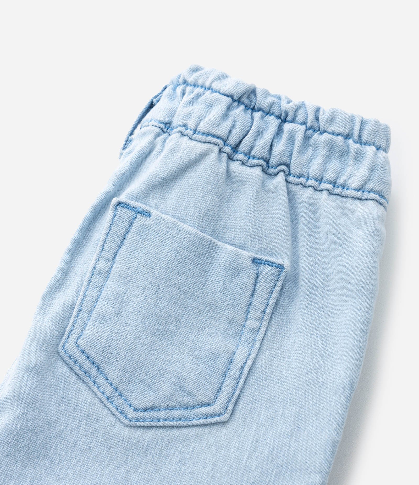 Calça Infantil Clochard em Jeans com Cinto Estampado - Tam 3 a 18 Meses Claro 9