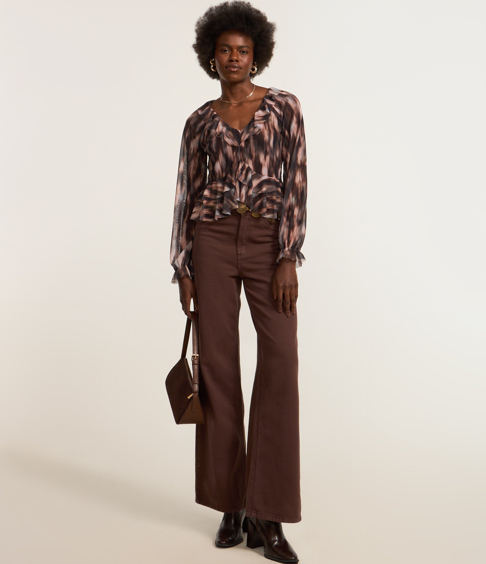 Blusa Bata em Tule Bicolor com Babados Preto 2