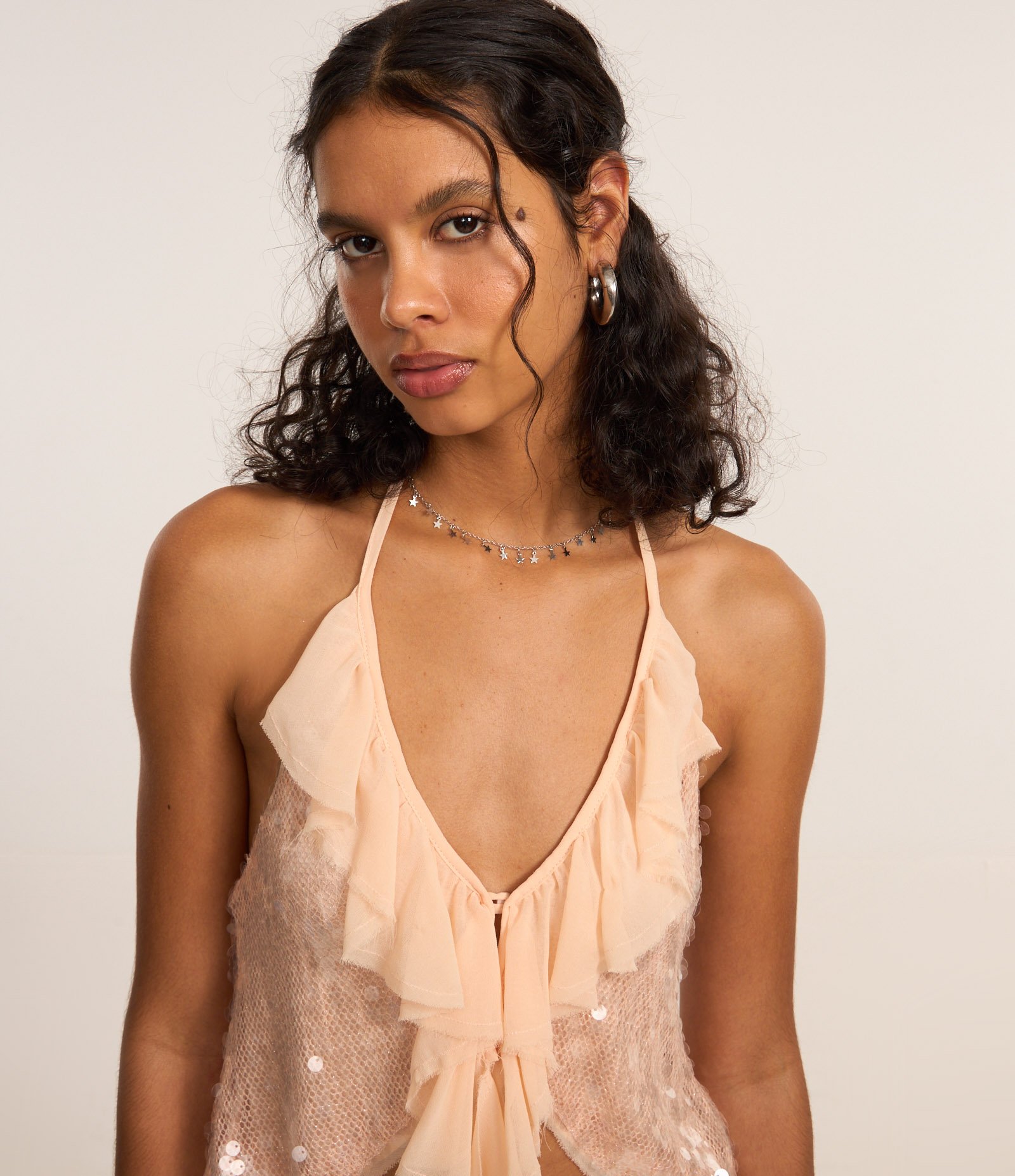 Blusa Frente Única em Poliamida com Paetês e Babados Rosa 2