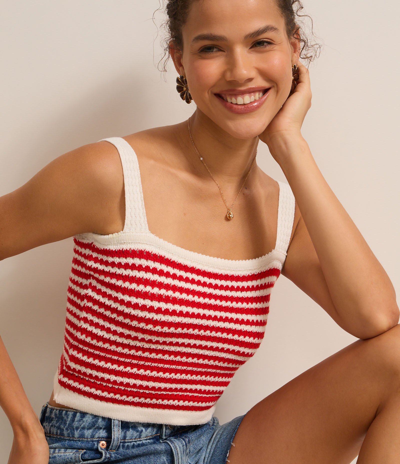Blusa Cropped Sem Manga em Tricô com Listras Branco/Vermelho 1