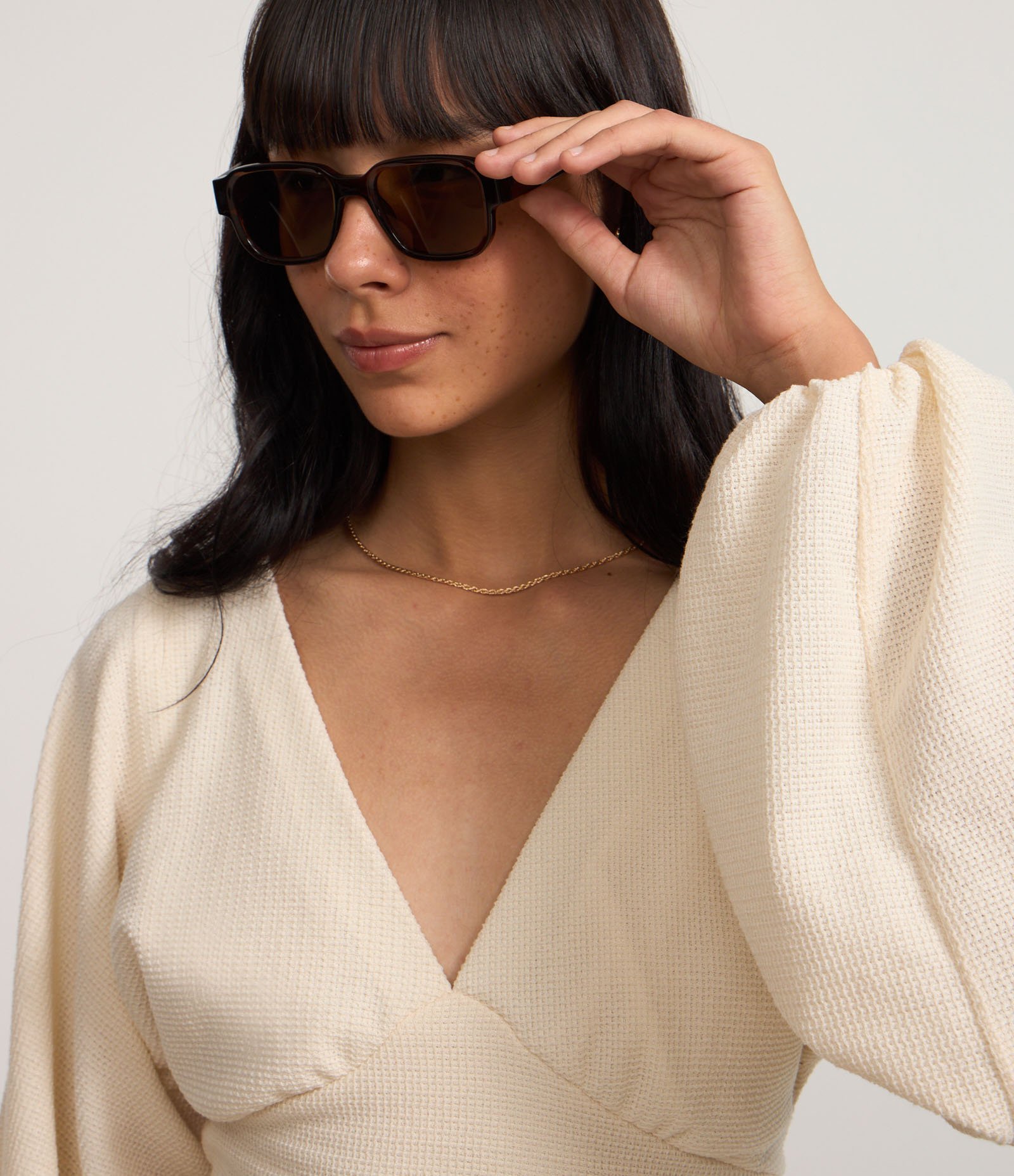 Blusa Cropped Texturizada com Manga Bufante Bege 5