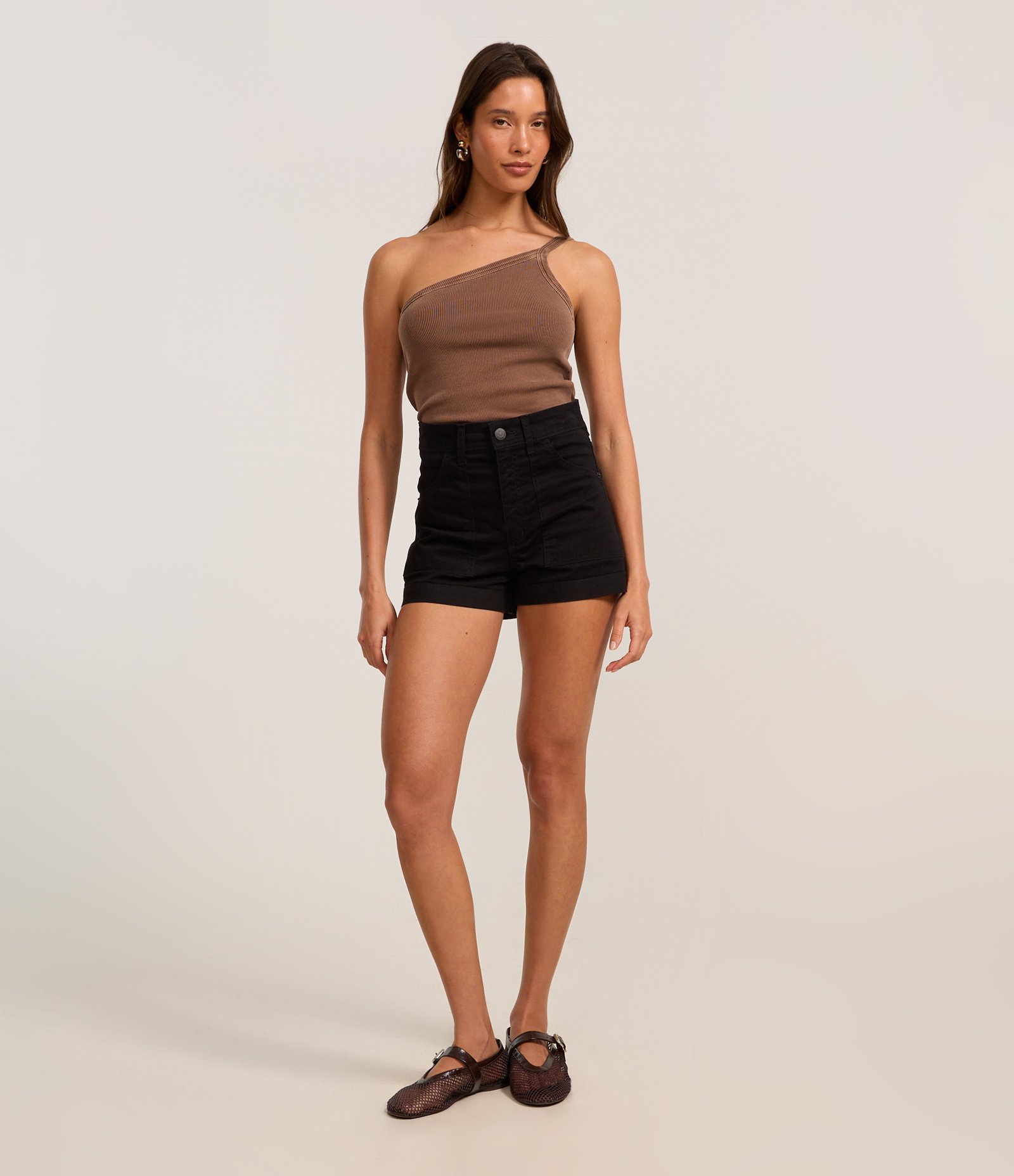 Short Hot Pants em Sarja com Barra Dobrada Preto 1
