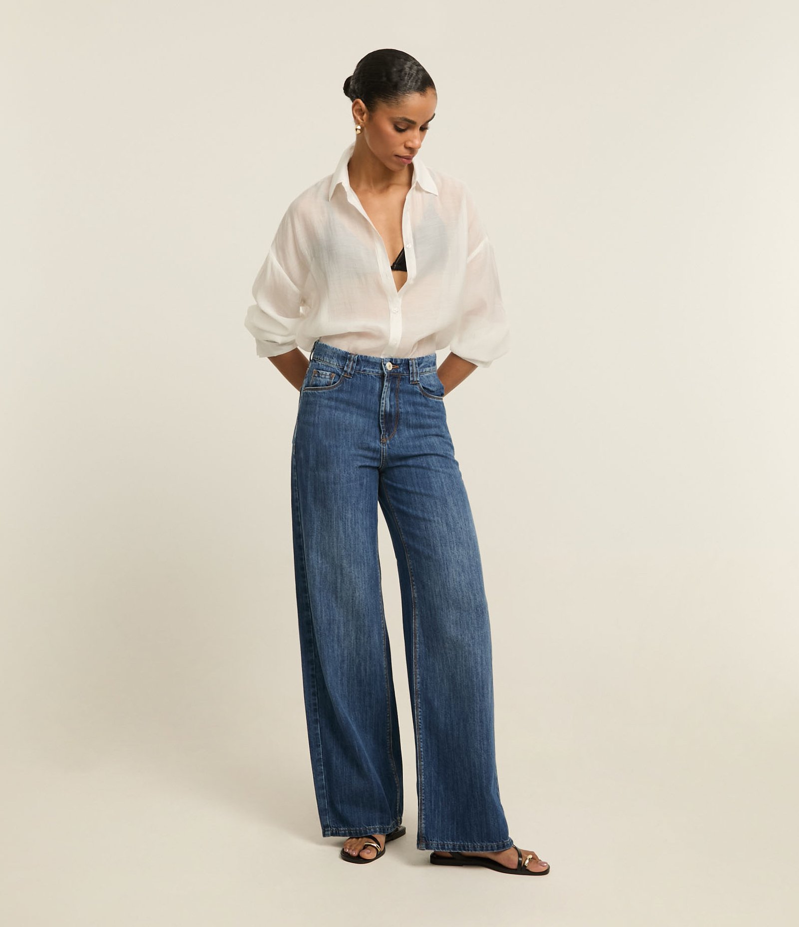 Calça Wide Leg em Jeans com Cós Alfaiatado Azul Médio 1