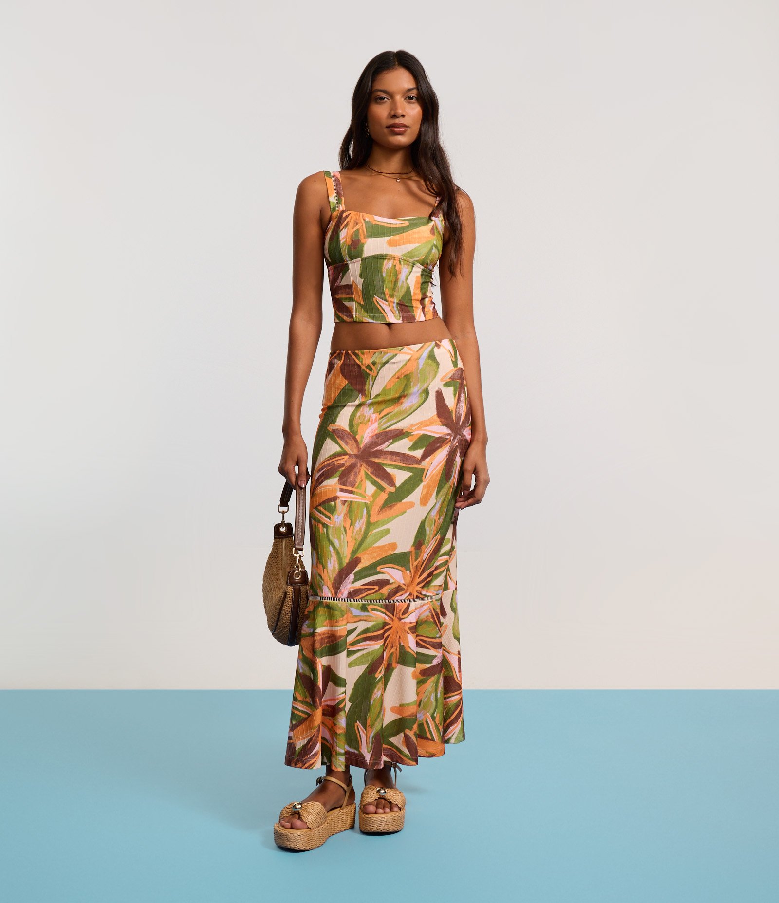 Saia New Midi Evasê Texturizada com Estampa Folhagens Multicores 5