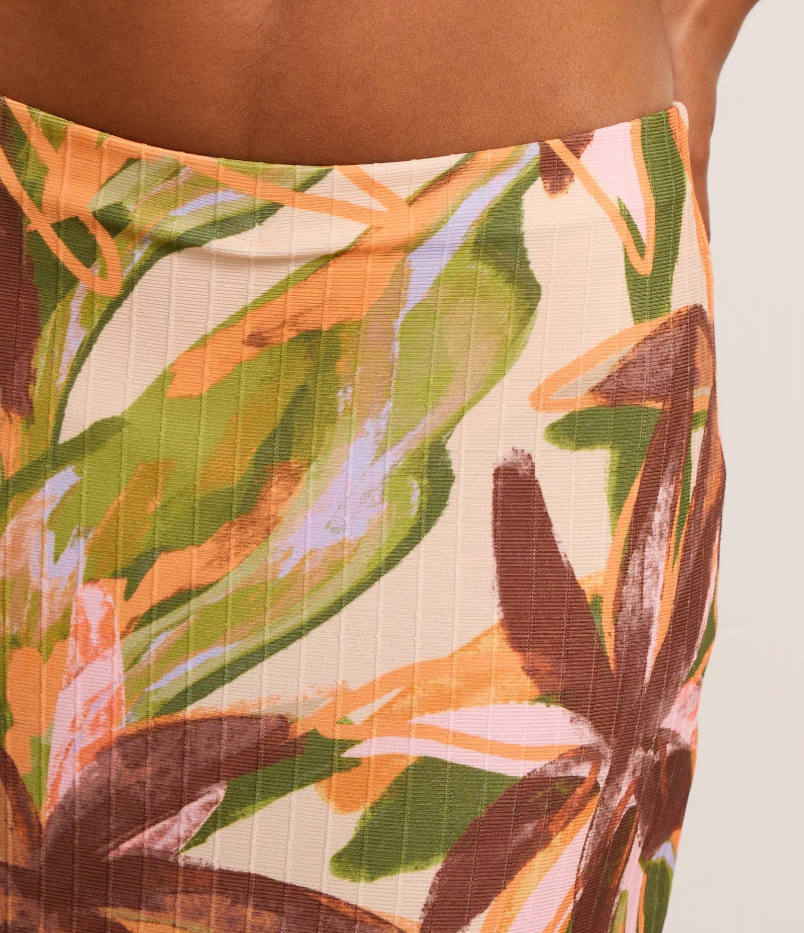 Saia New Midi Evasê Texturizada com Estampa Folhagens Multicores 4