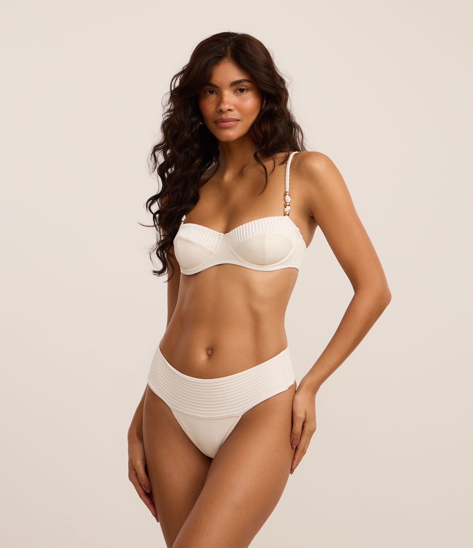 Biquíni Calcinha Pala Larga em Microfibra Texturizada Branco 1