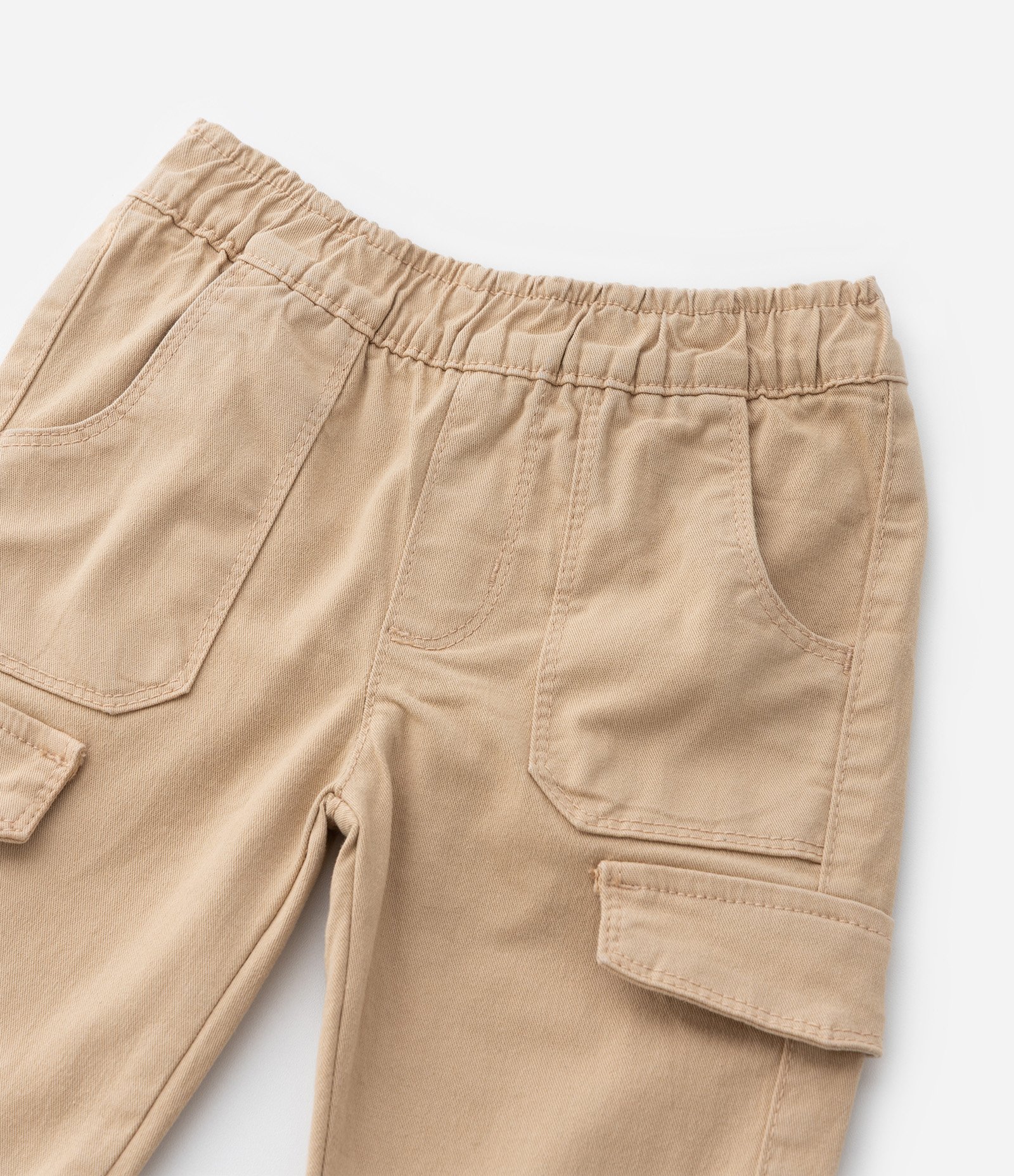 Calça Infantil em Sarja com Bolso Cargo - Tam 0 a 18 meses Bege 7