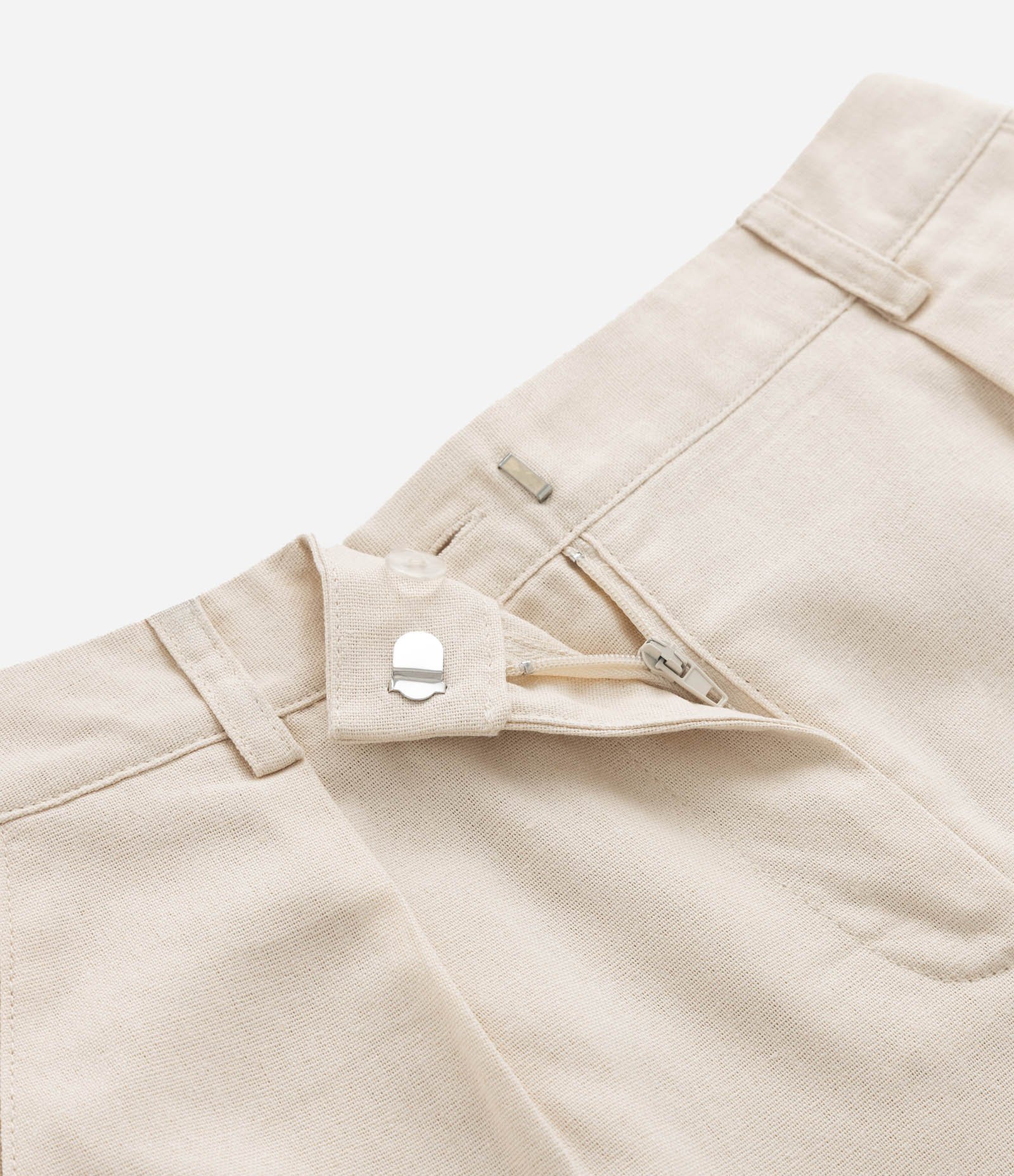 Short Alfaiatado em Viscolinho com Barra Nuvem - Tam 5 a 14 Anos Bege 5