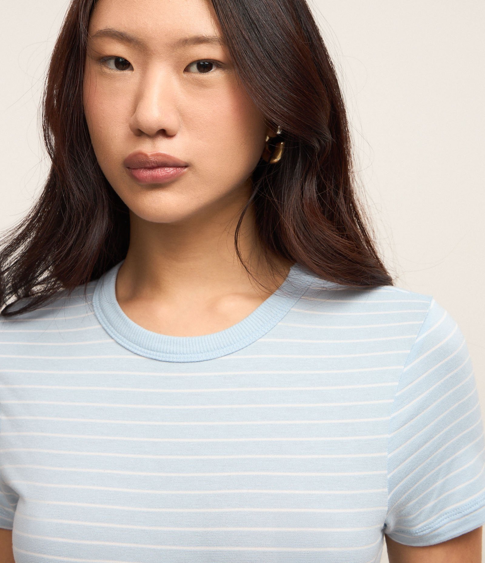 Blusa Cropped em Ribana Básica Listrada Azul 3