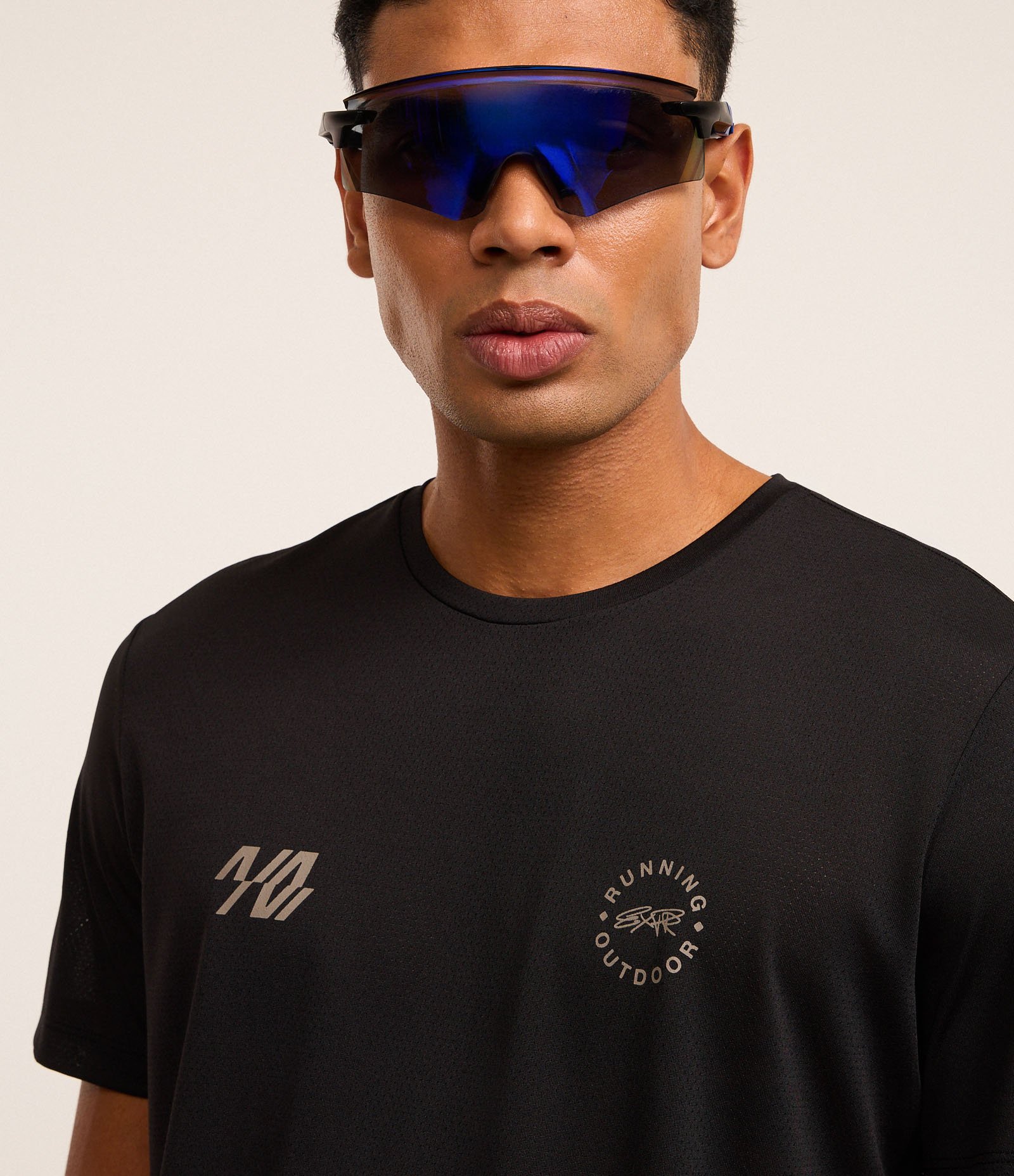 Camiseta Esportiva Corrida com Tecnologia Dry e Estampa Runnig Preto 6