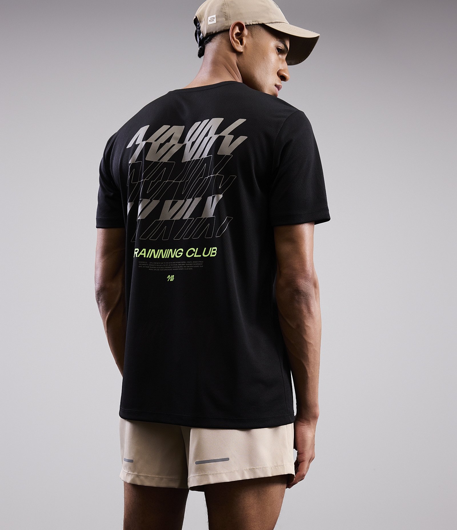 Camiseta Esportiva Corrida com Tecnologia Dry e Estampa Runnig Preto 1