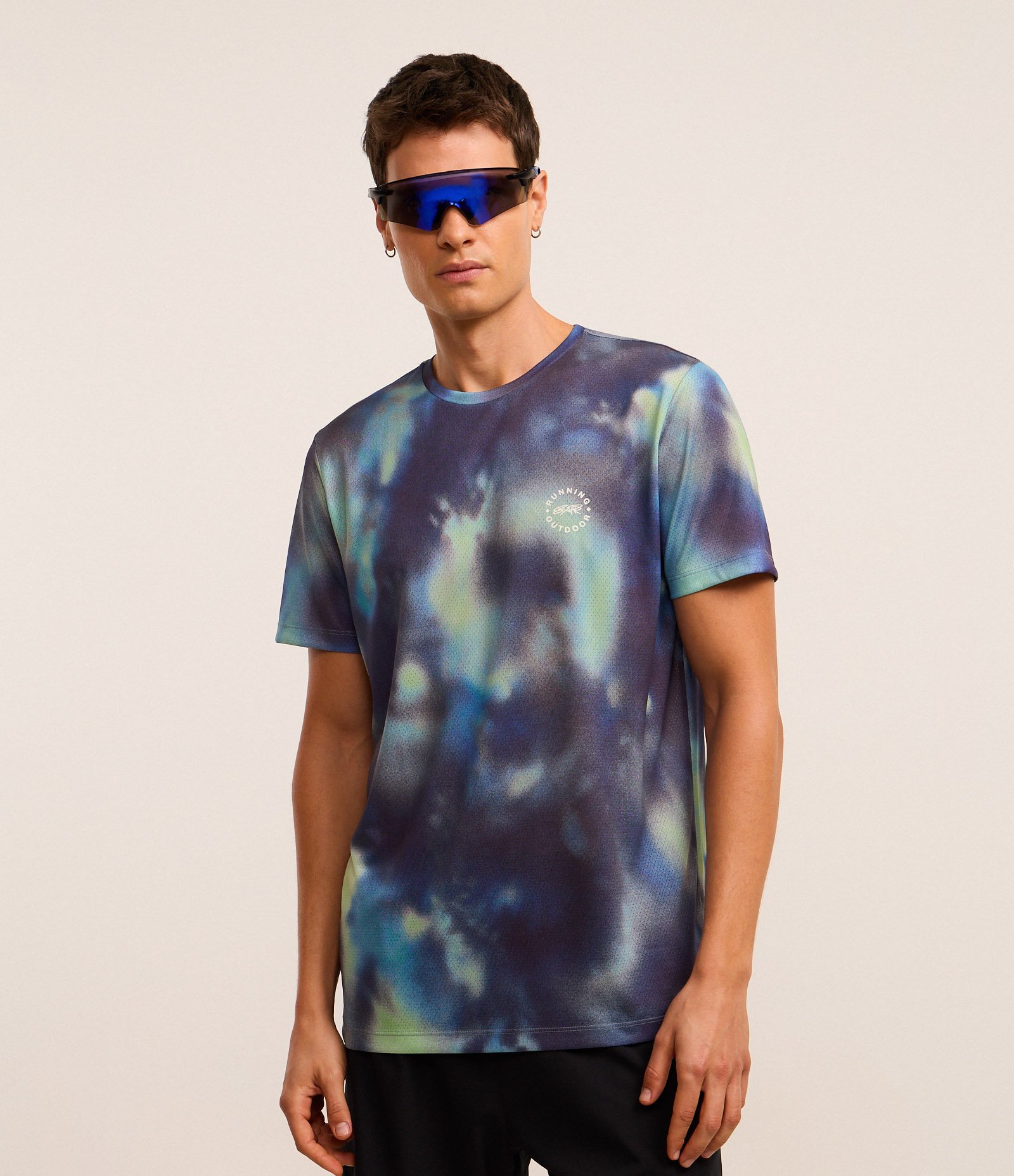 Camiseta Esportiva Corrida com Tecnologia Dry e Estampa Tie Dye Azul 2