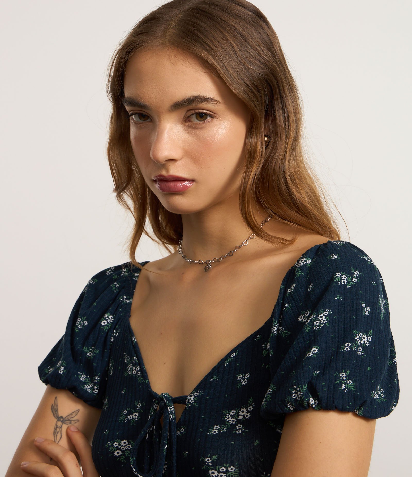 Vestido Curto em Ribana com Estampa Floral Liberty Azul Marinho 3