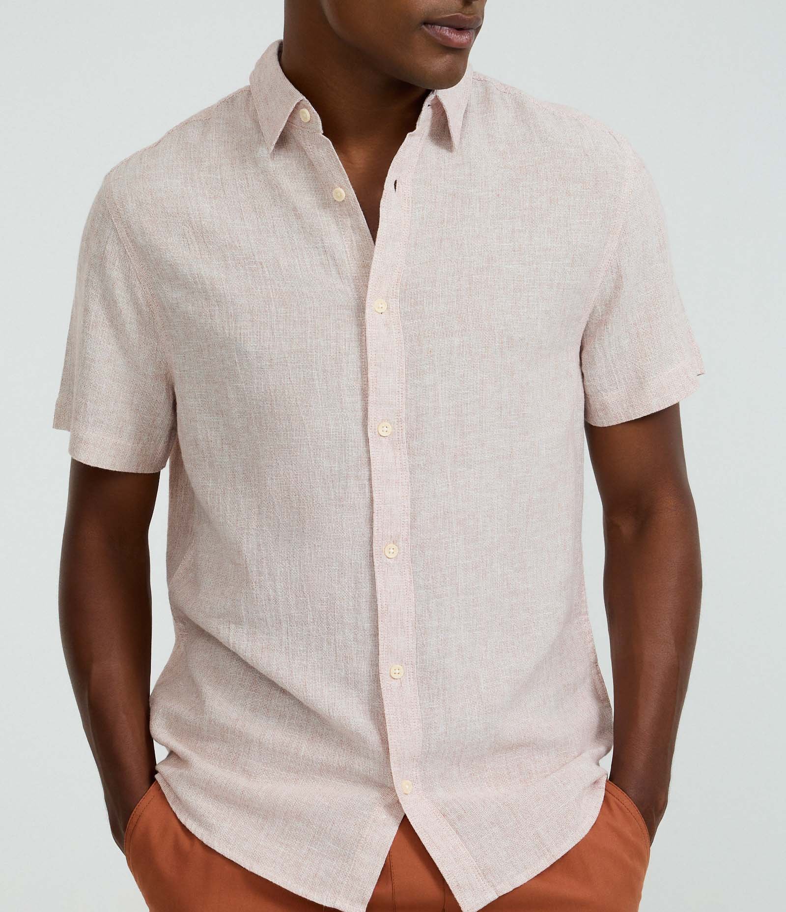 Camisa Regular em Linho com Abotoamento Rosa 3