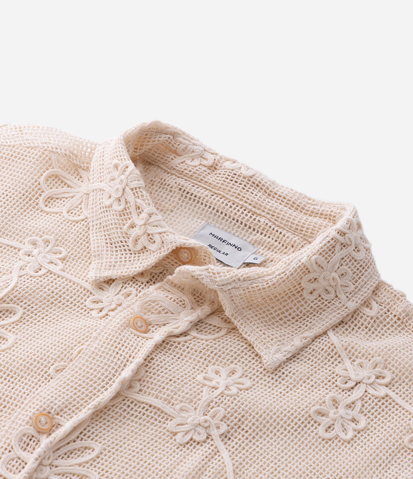 Camisa em Algodão com Tela Bordado em Floral Bege 11