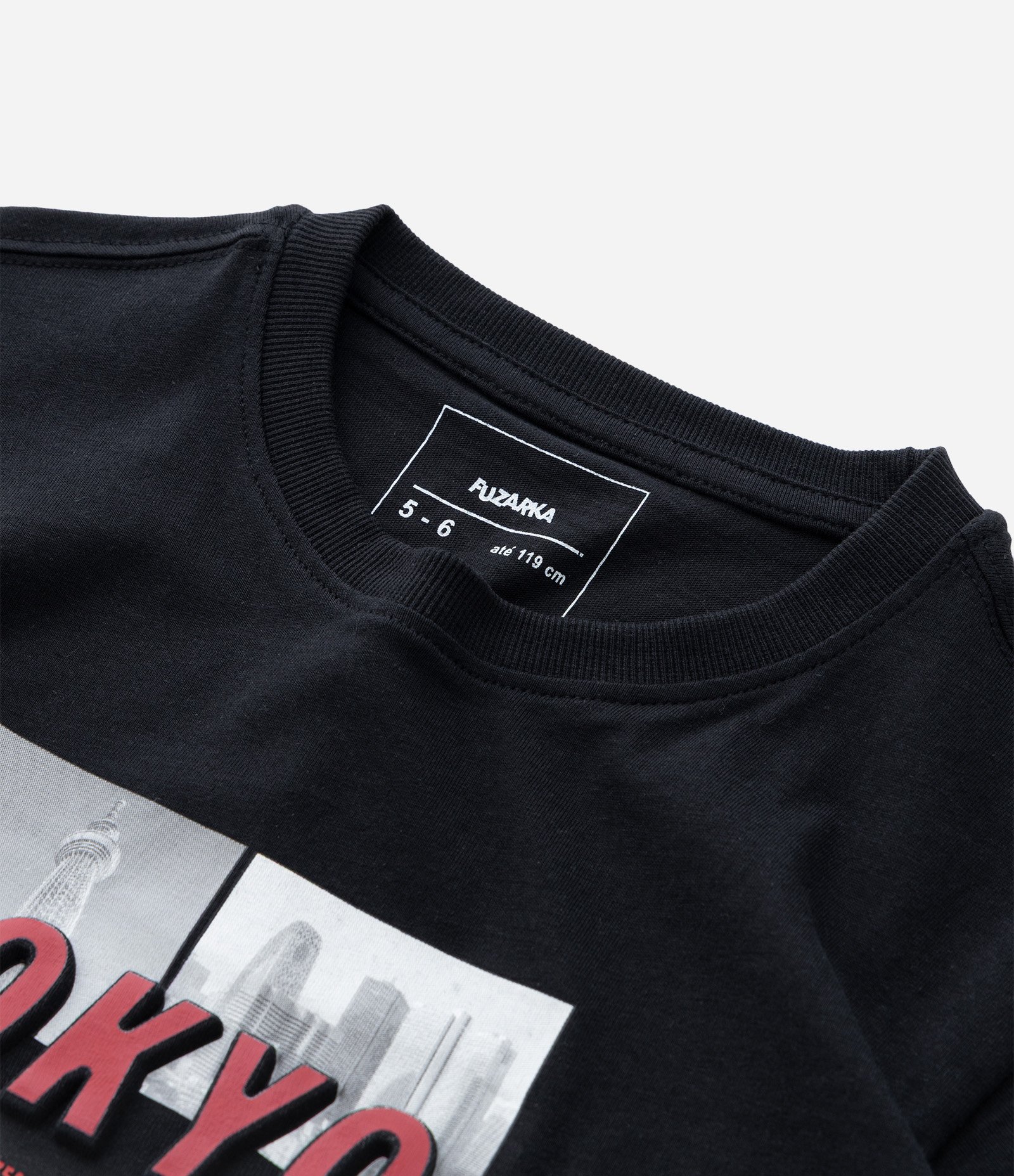 Camiseta Infantil com Estampa Relevo Tokyo - Tam 5 a 14 Anos Preto 6