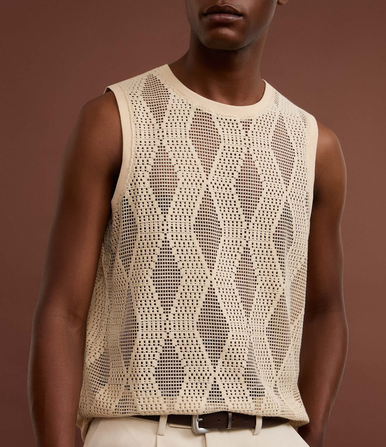 Regata Regular em Jacquard Telada com Textura Quadriculada Bege 3