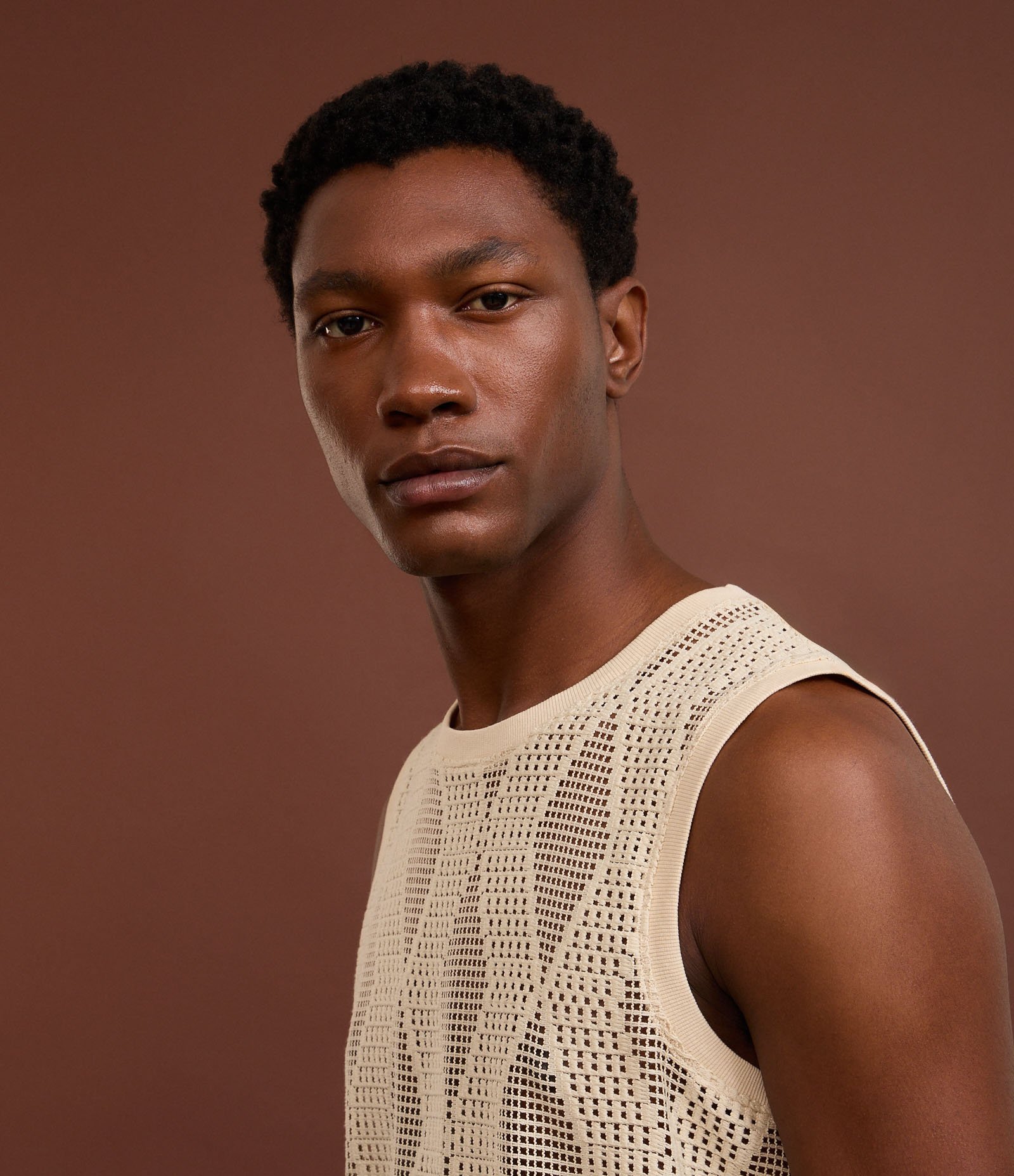 Regata Regular em Jacquard Telada com Textura Quadriculada Bege 4