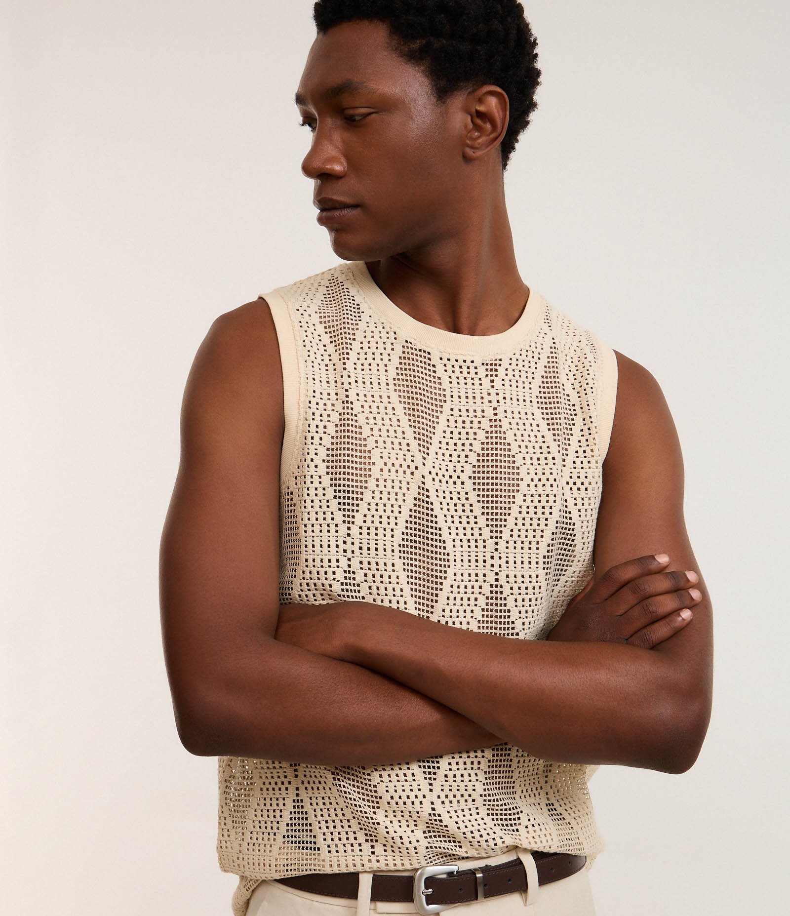 Regata Regular em Jacquard Telada com Textura Quadriculada Bege 6