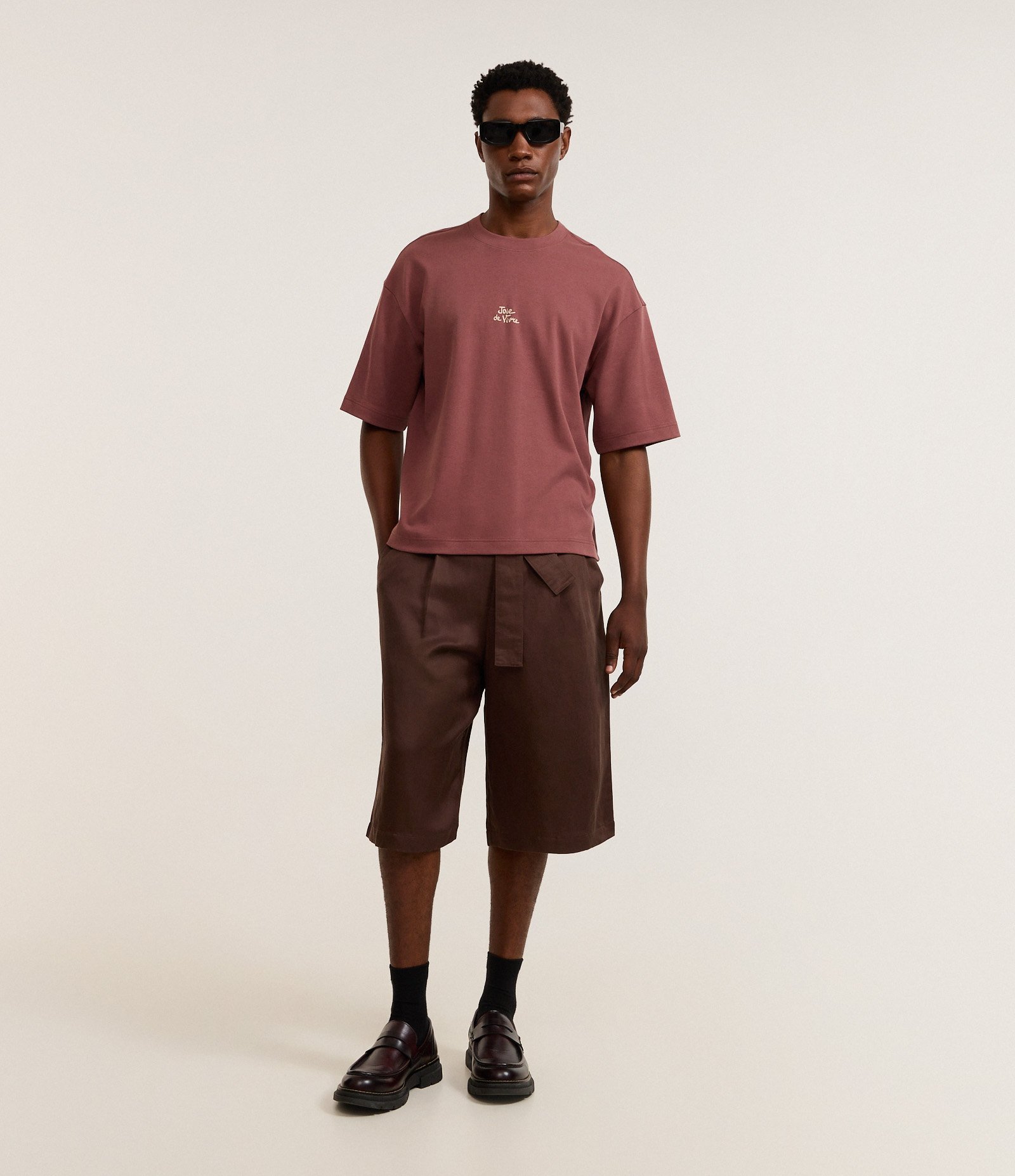 Camiseta Boxy em Algodão com Estampa Lettering Marrom 2