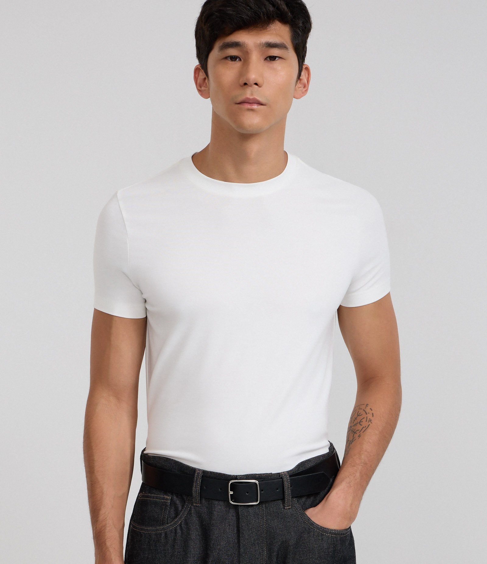 Camiseta Muscle em Viscose com Gola Reonda Branco 1