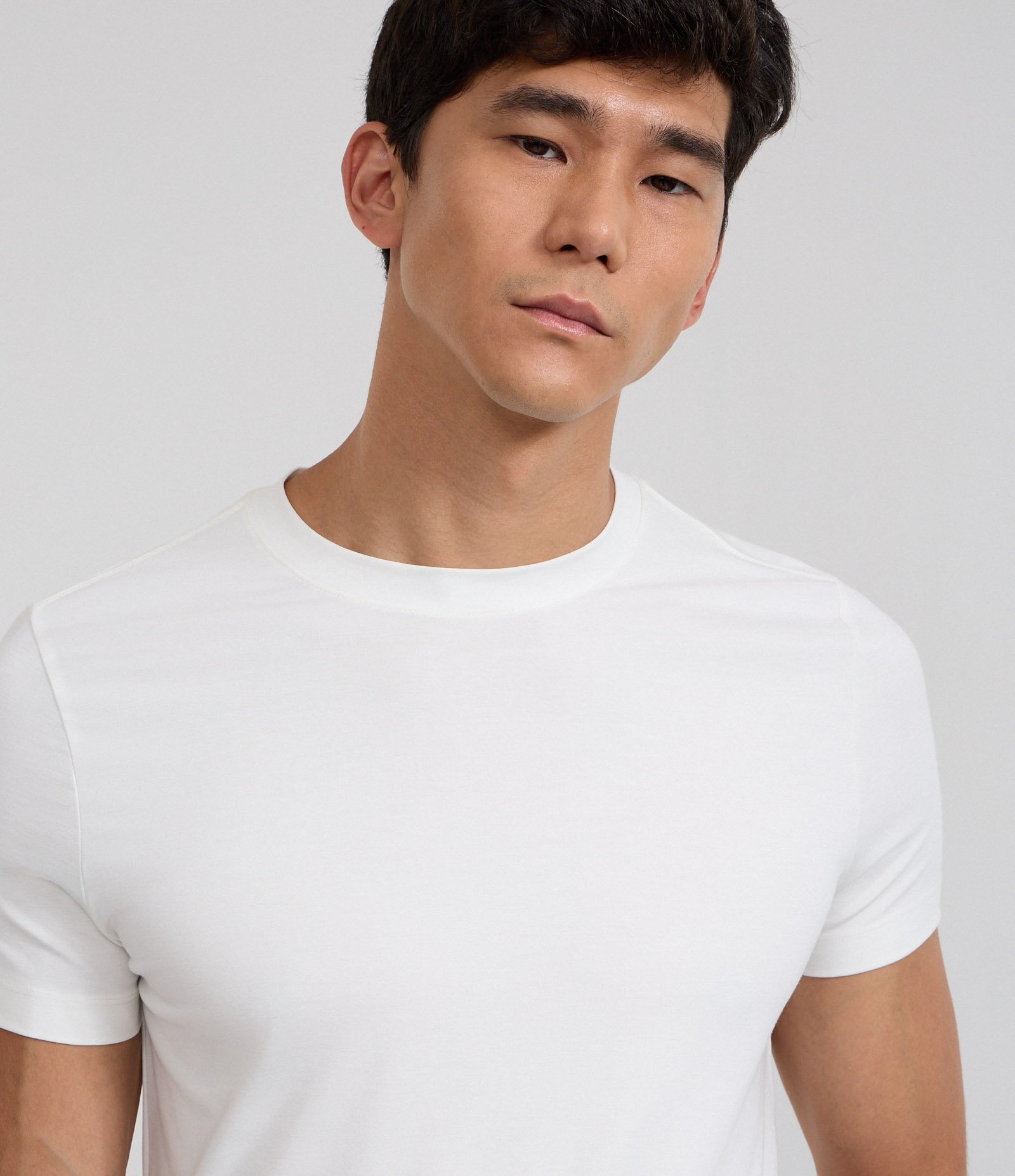 Camiseta Muscle em Viscose com Gola Reonda Branco 5