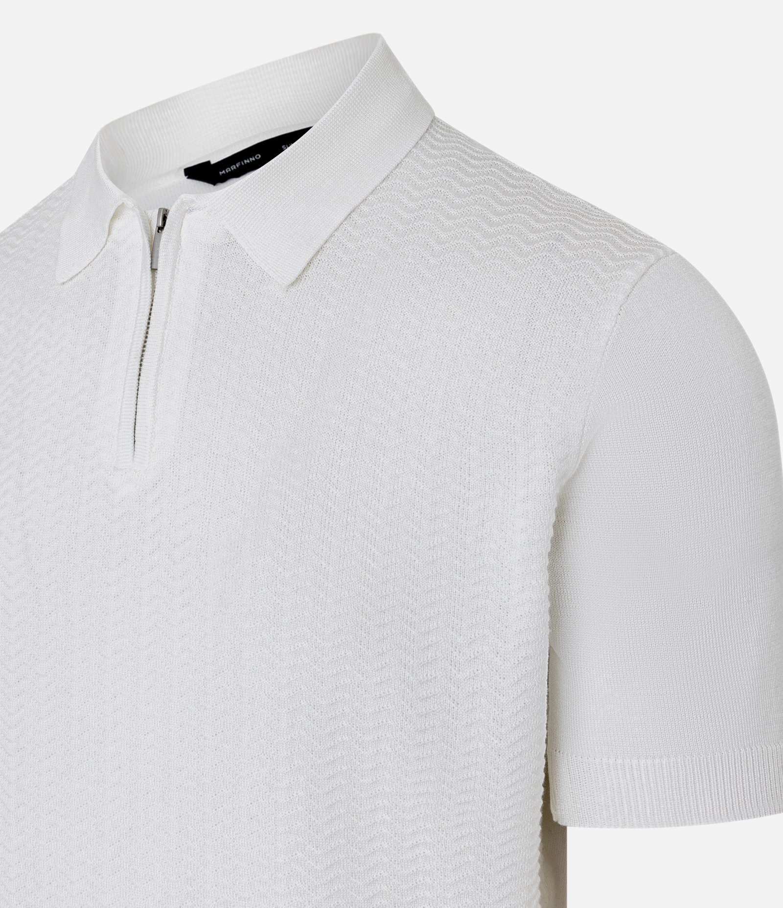Polo Slim em Viscose Texturizada com Zíper Branco 8