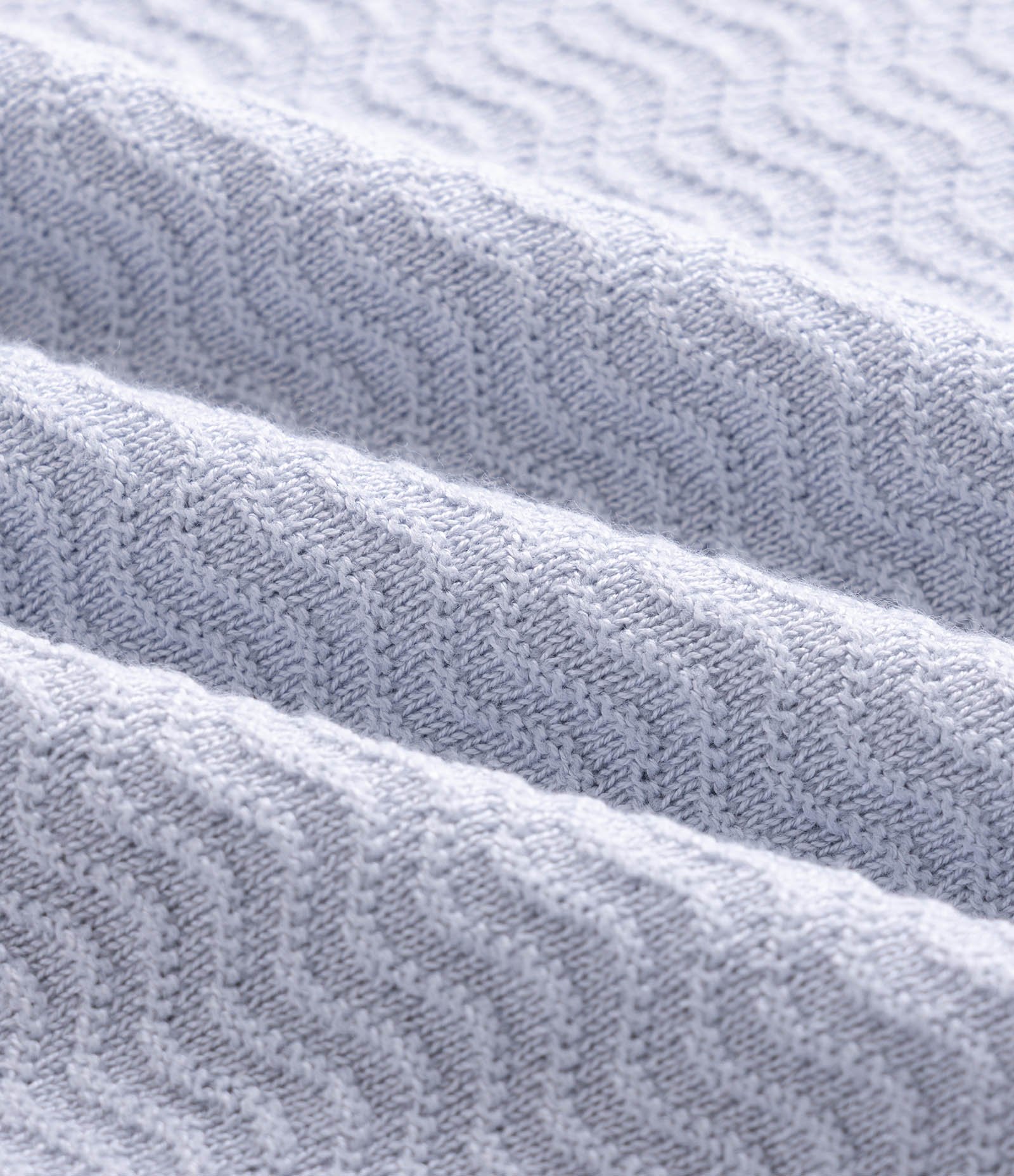 Polo Slim em Viscose Texturizada com Zíper Branco 3