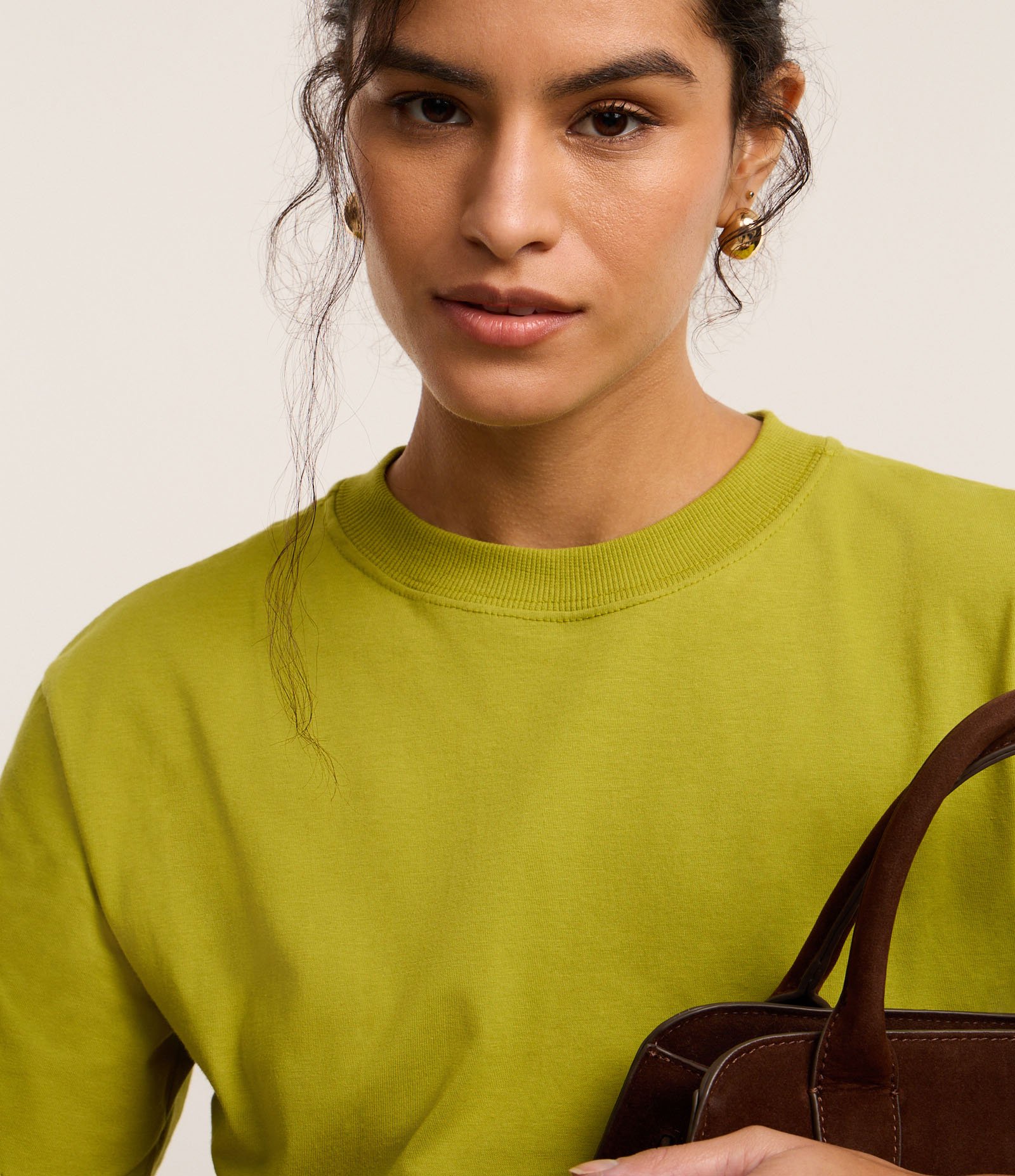 Camiseta em Algodão com Gola Redonda 4