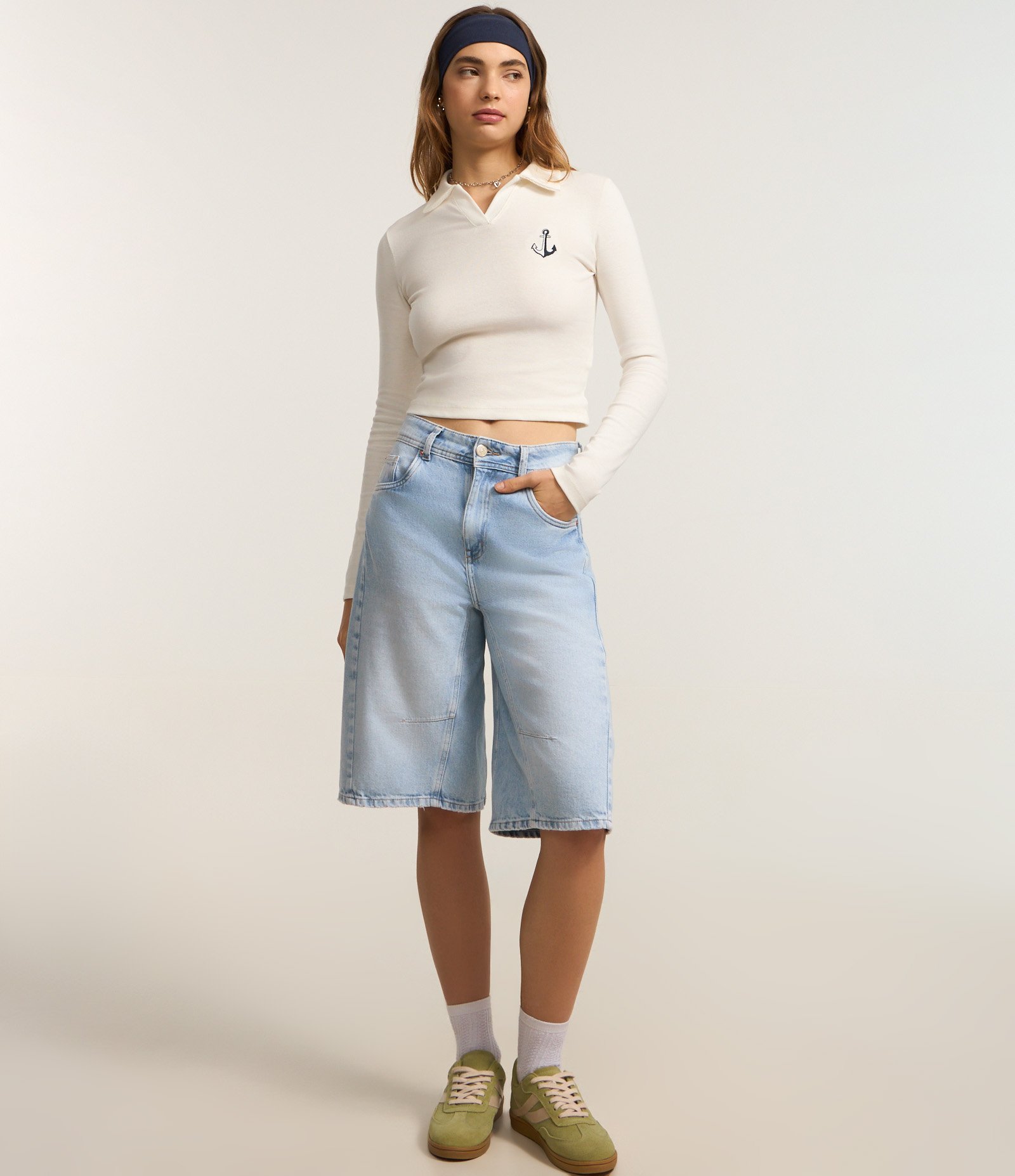 Blusa em Algodão com Gola Polo e Bordado de Ancora Branco 2